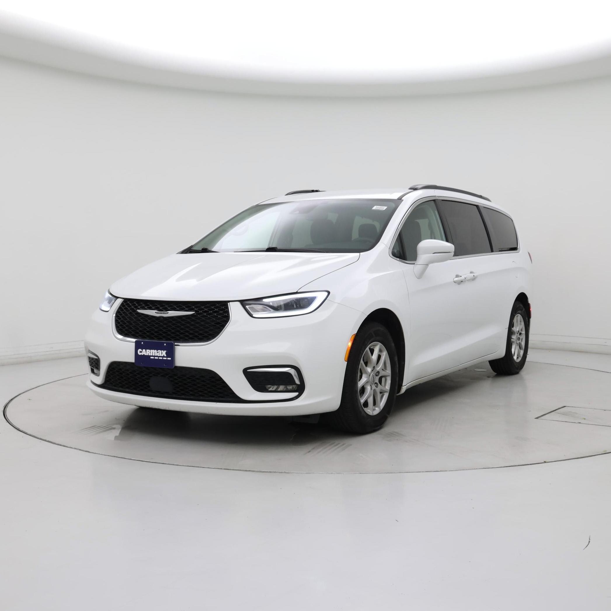 Thumbnail: 2022 Chrysler Pacifica - 4