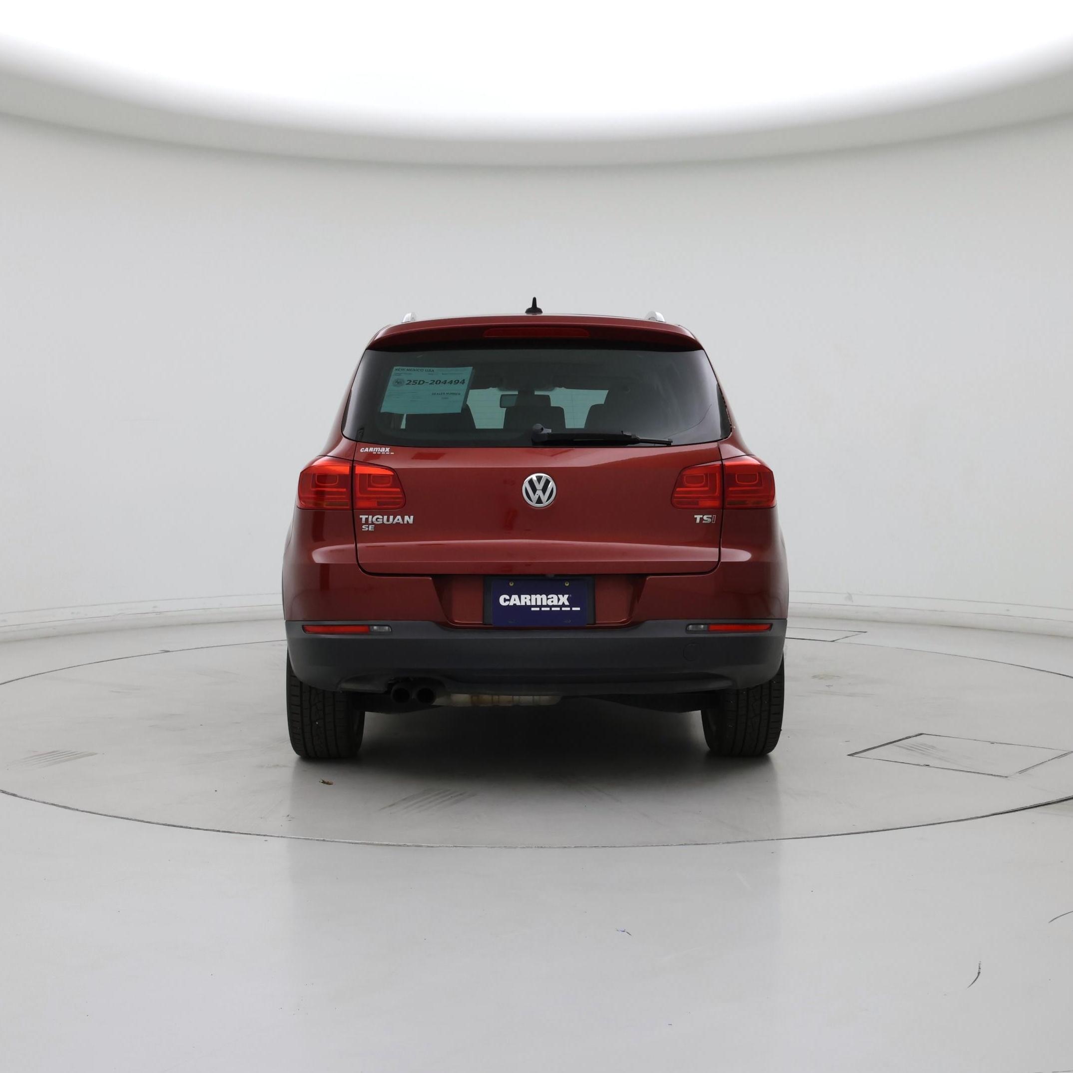 Thumbnail: 2016 Volkswagen Tiguan - 6
