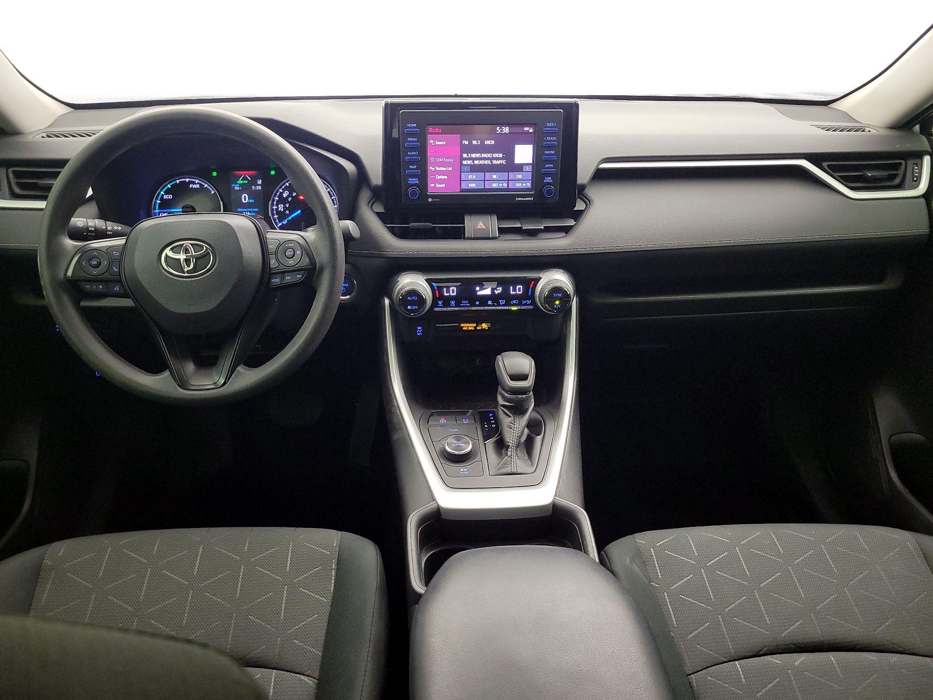 Thumbnail: 2020 Toyota RAV4 - 9