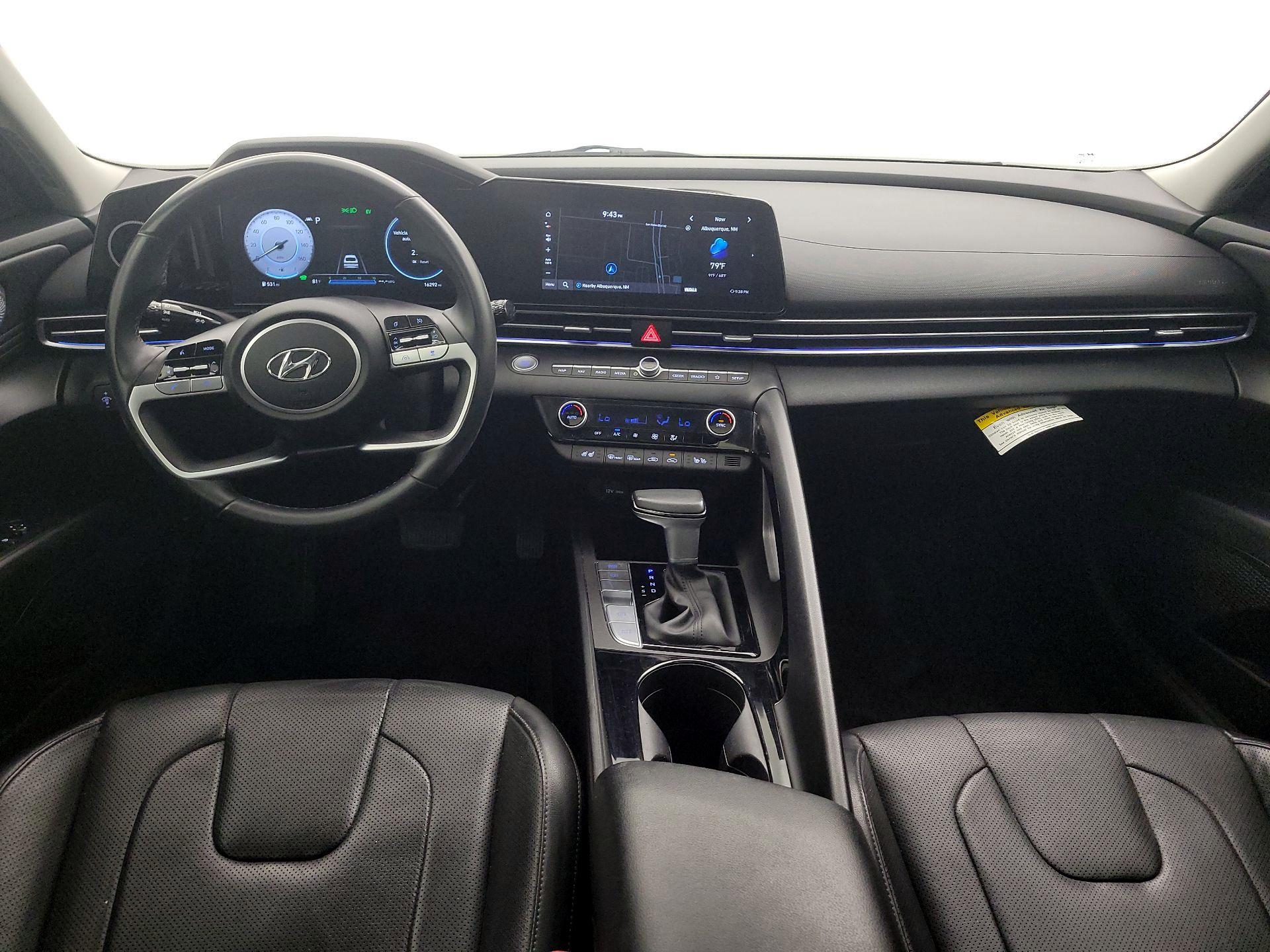 Thumbnail: 2023 Hyundai Elantra - 9