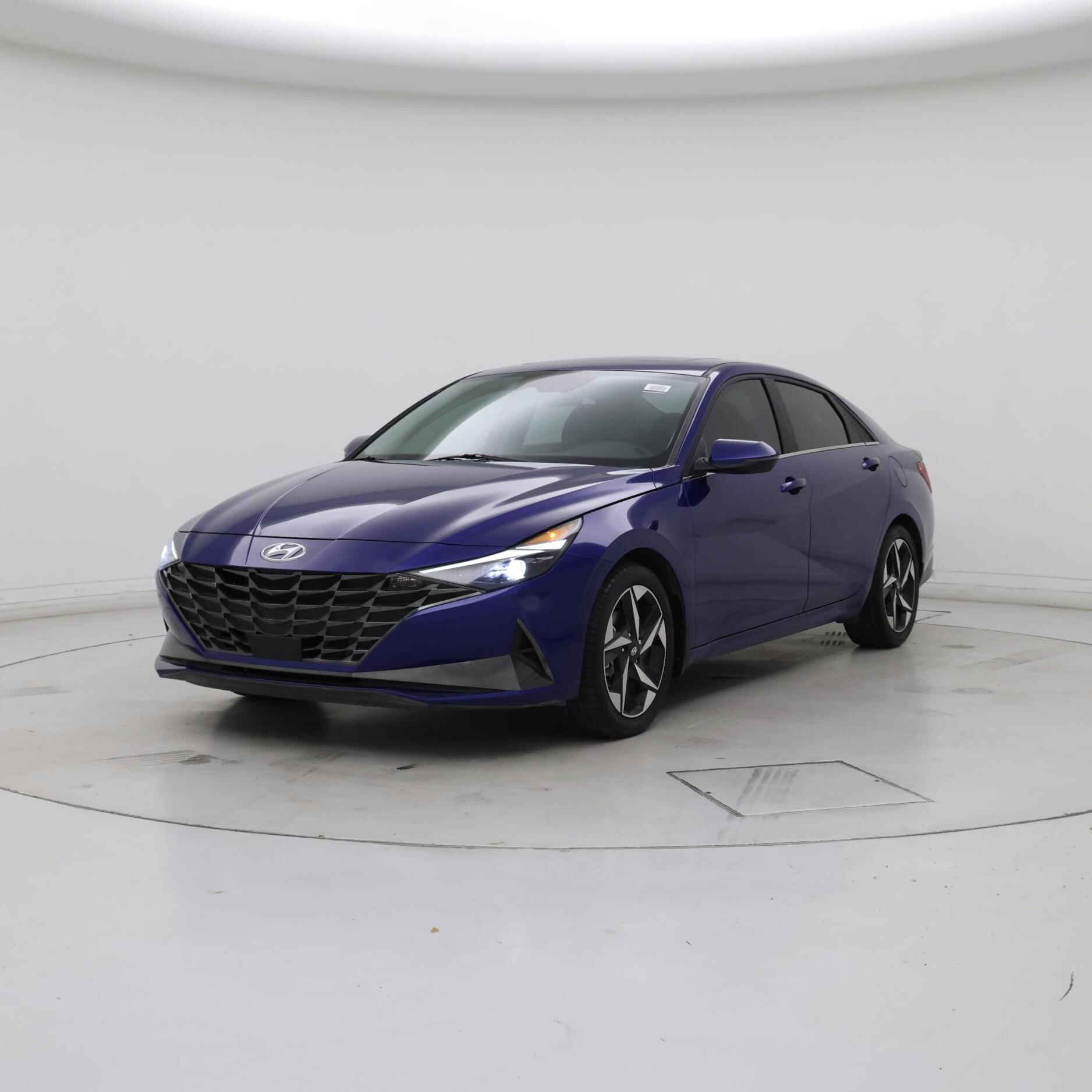 Thumbnail: 2023 Hyundai Elantra - 4