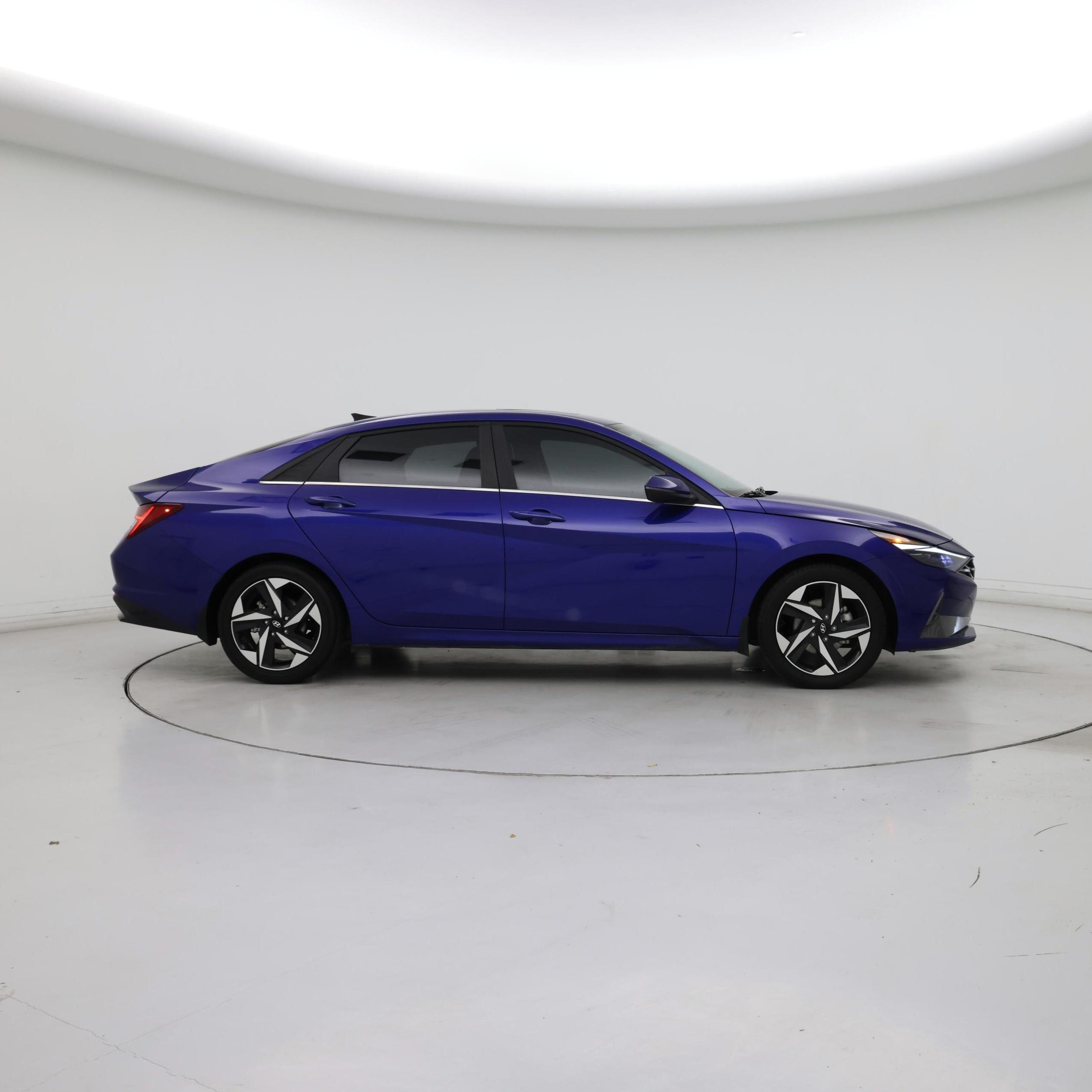 Thumbnail: 2023 Hyundai Elantra - 7