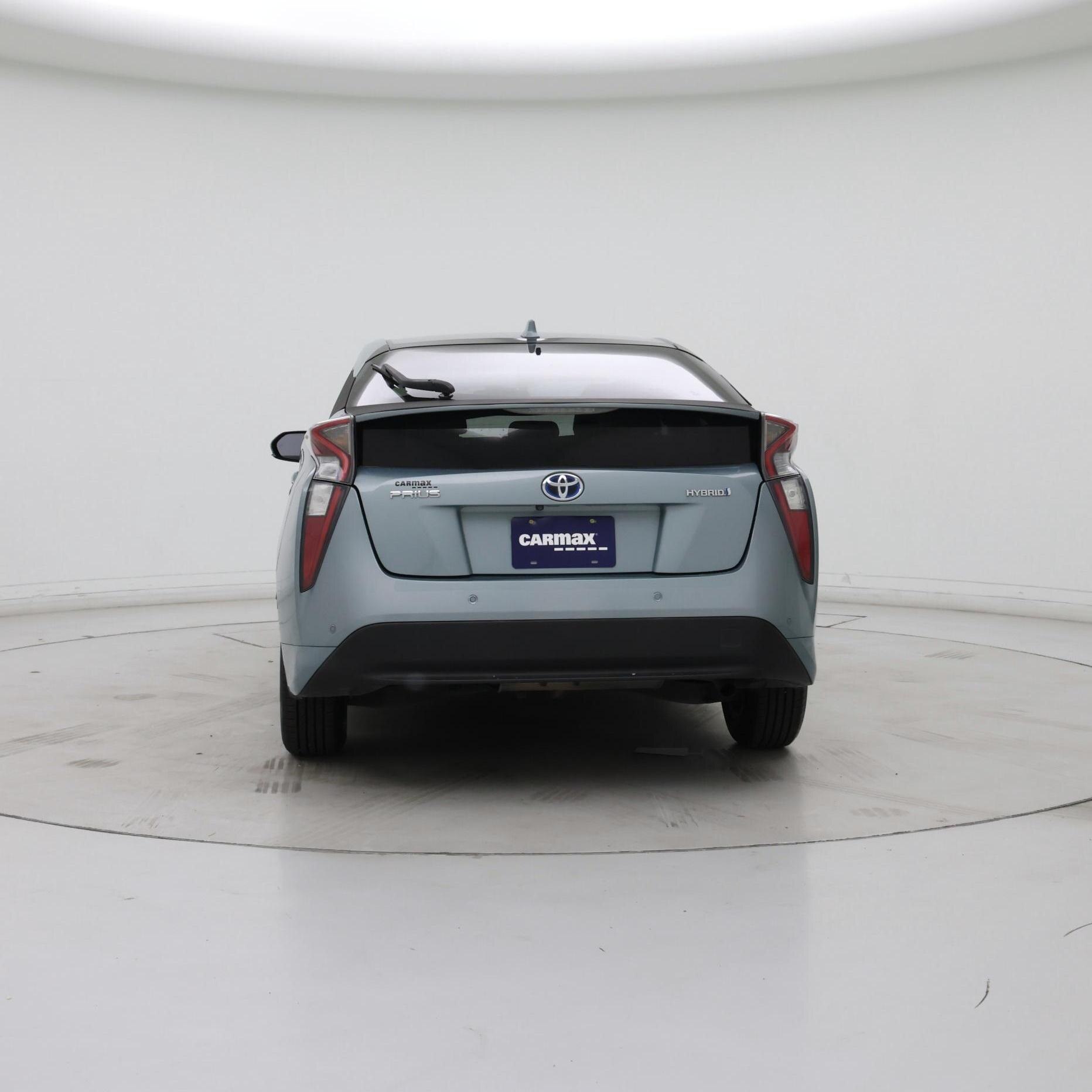 Thumbnail: 2016 Toyota Prius - 6