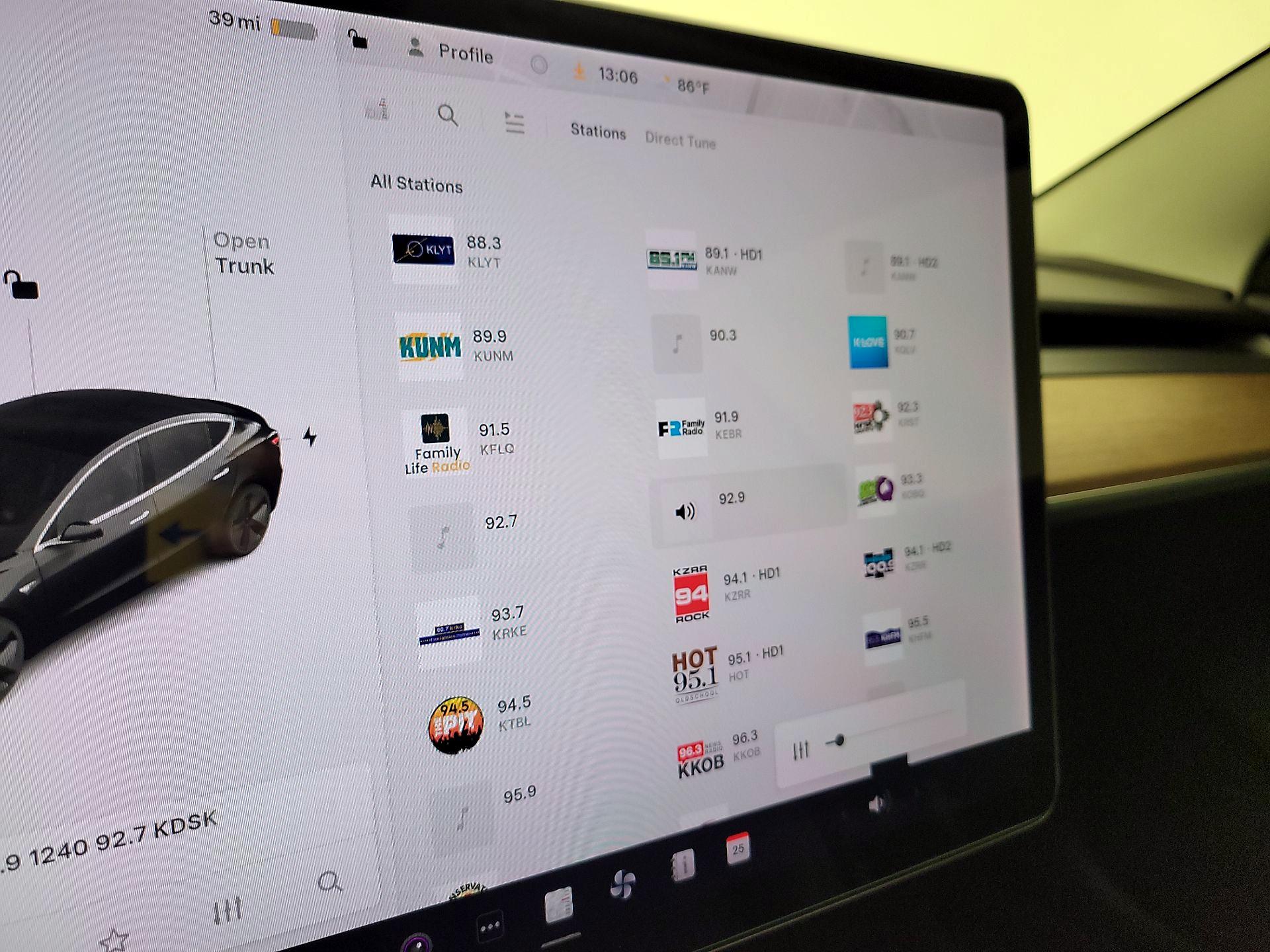 Thumbnail: 2019 Tesla Model 3 - 15