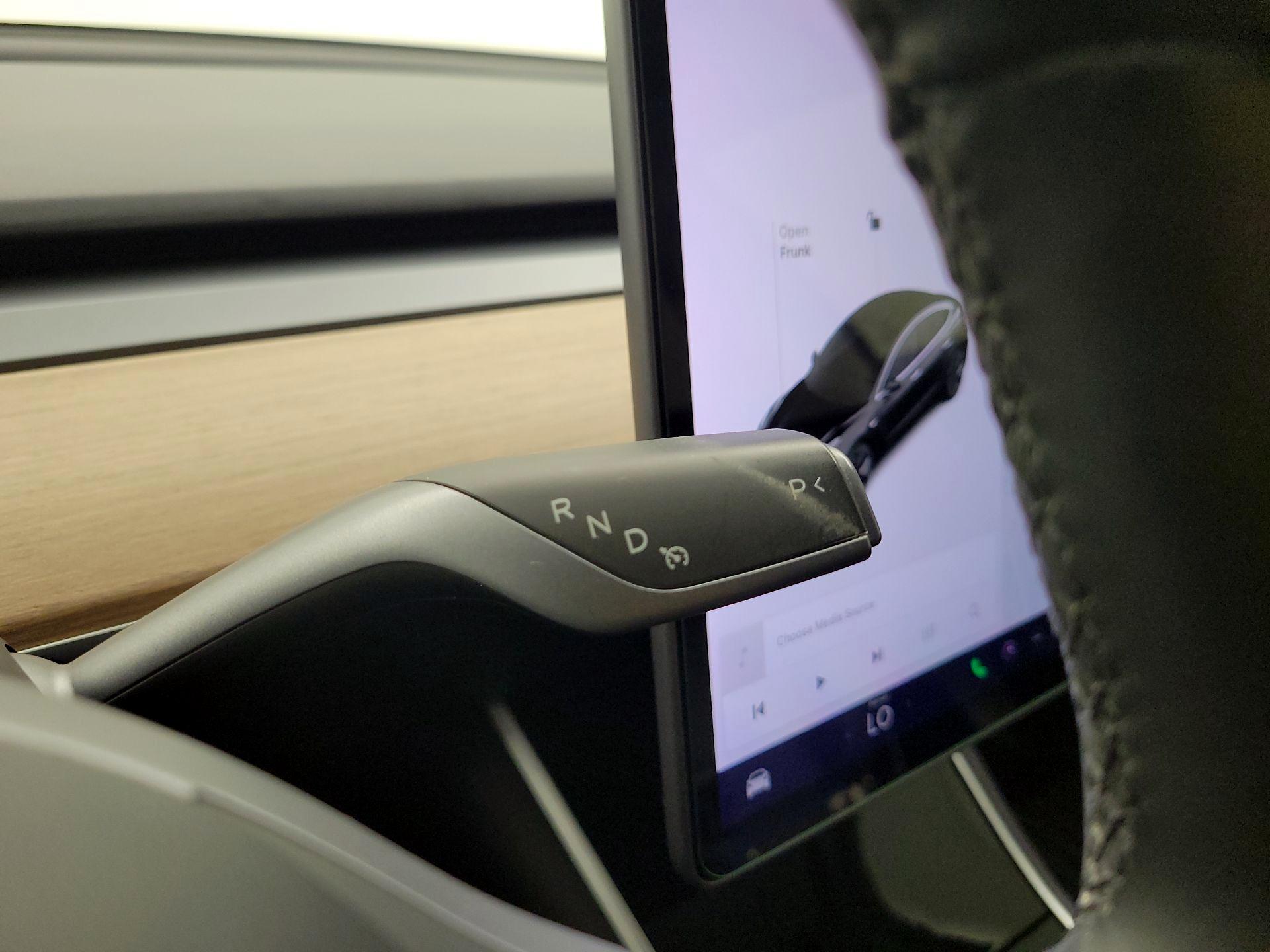 Thumbnail: 2019 Tesla Model 3 - 17