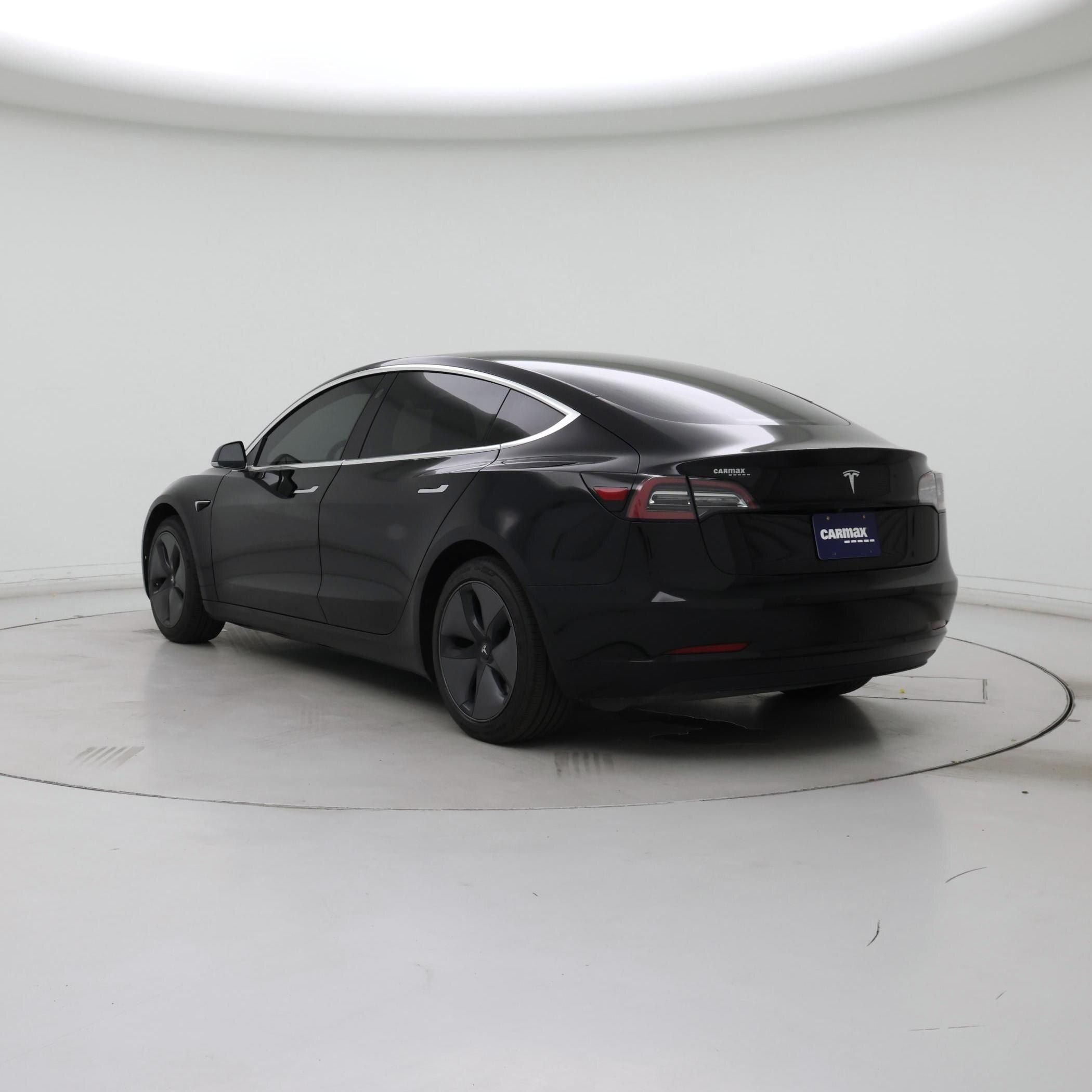Thumbnail: 2019 Tesla Model 3 - 2