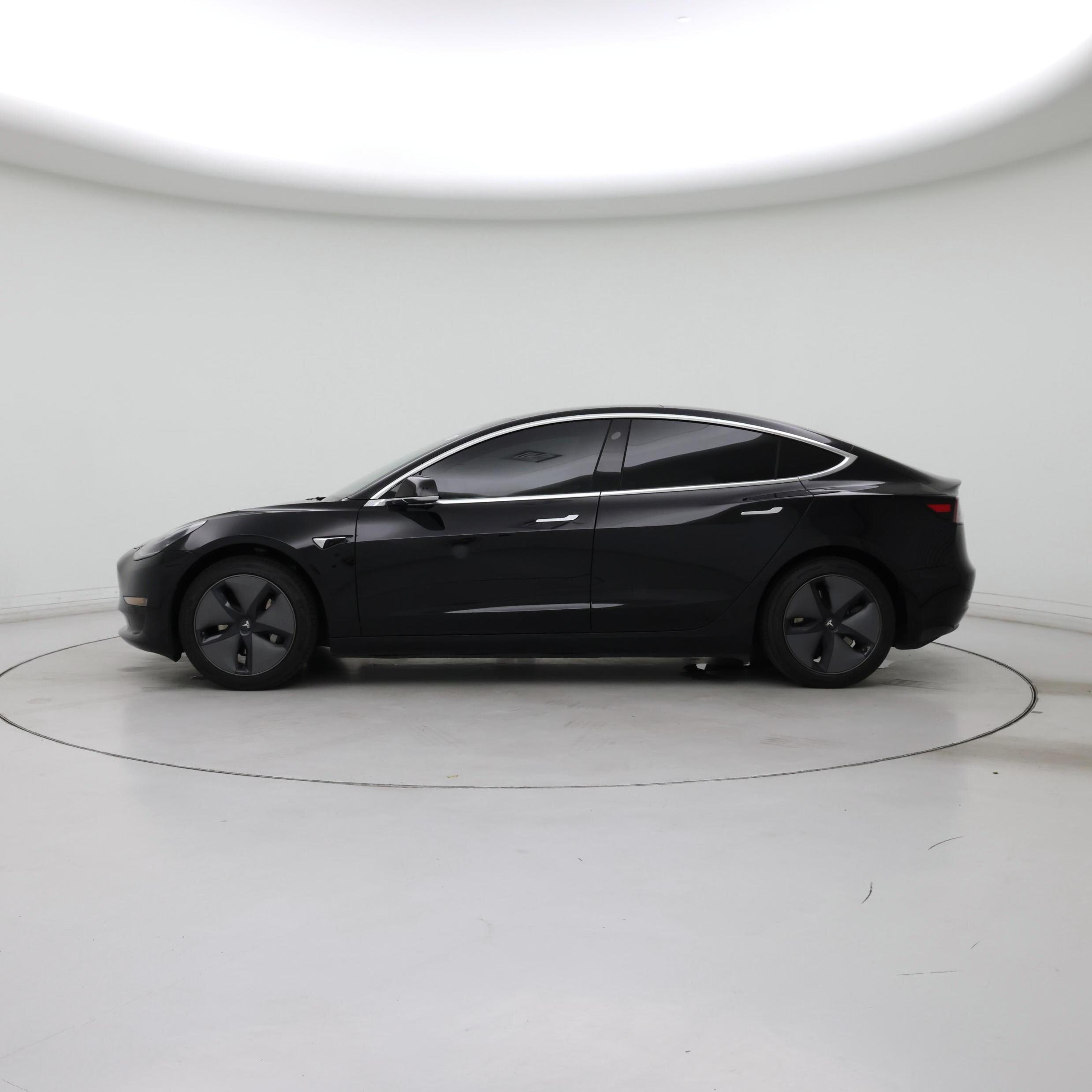 Thumbnail: 2019 Tesla Model 3 - 3