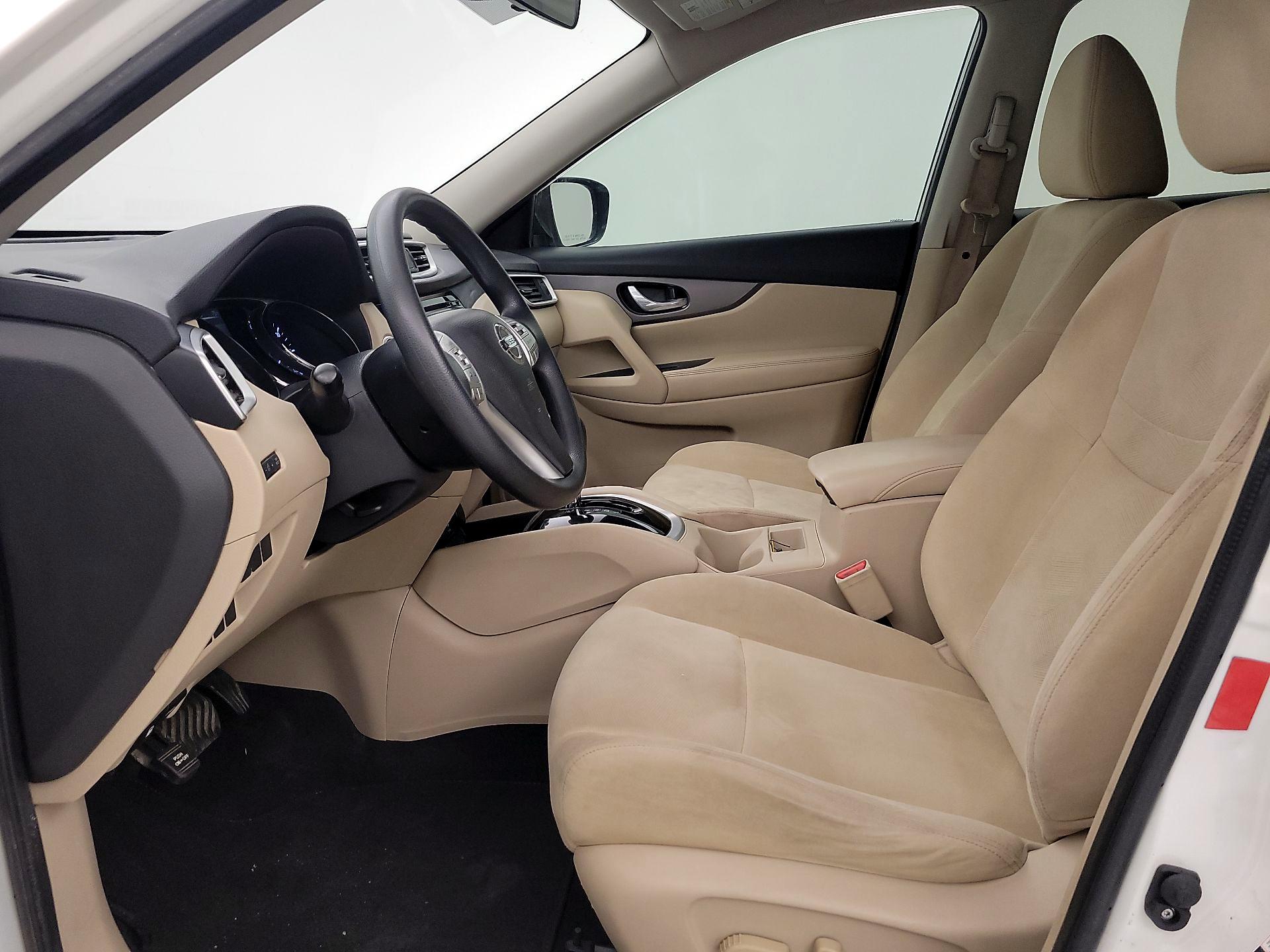 Thumbnail: 2016 Nissan Rogue - 11