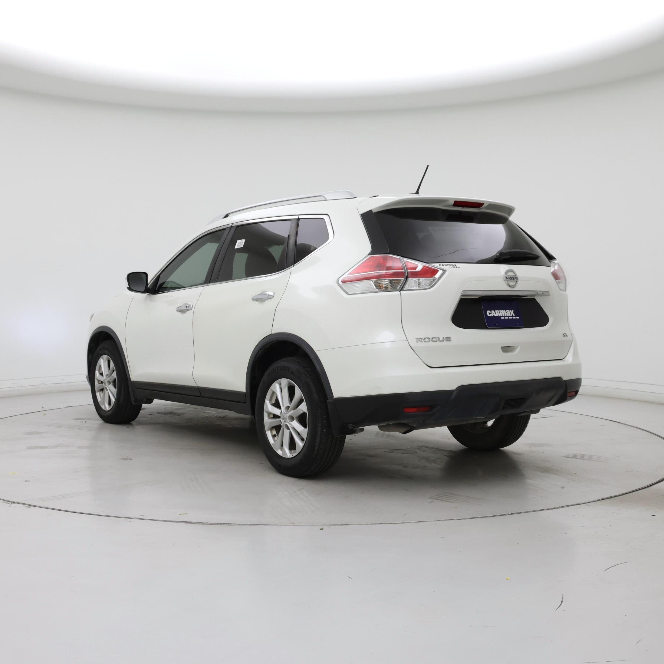 Thumbnail: 2016 Nissan Rogue - 2