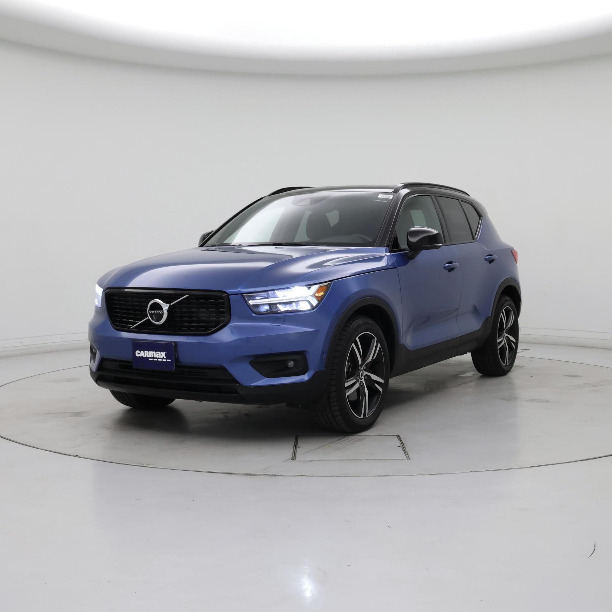 Thumbnail: 2021 Volvo XC40 - 4