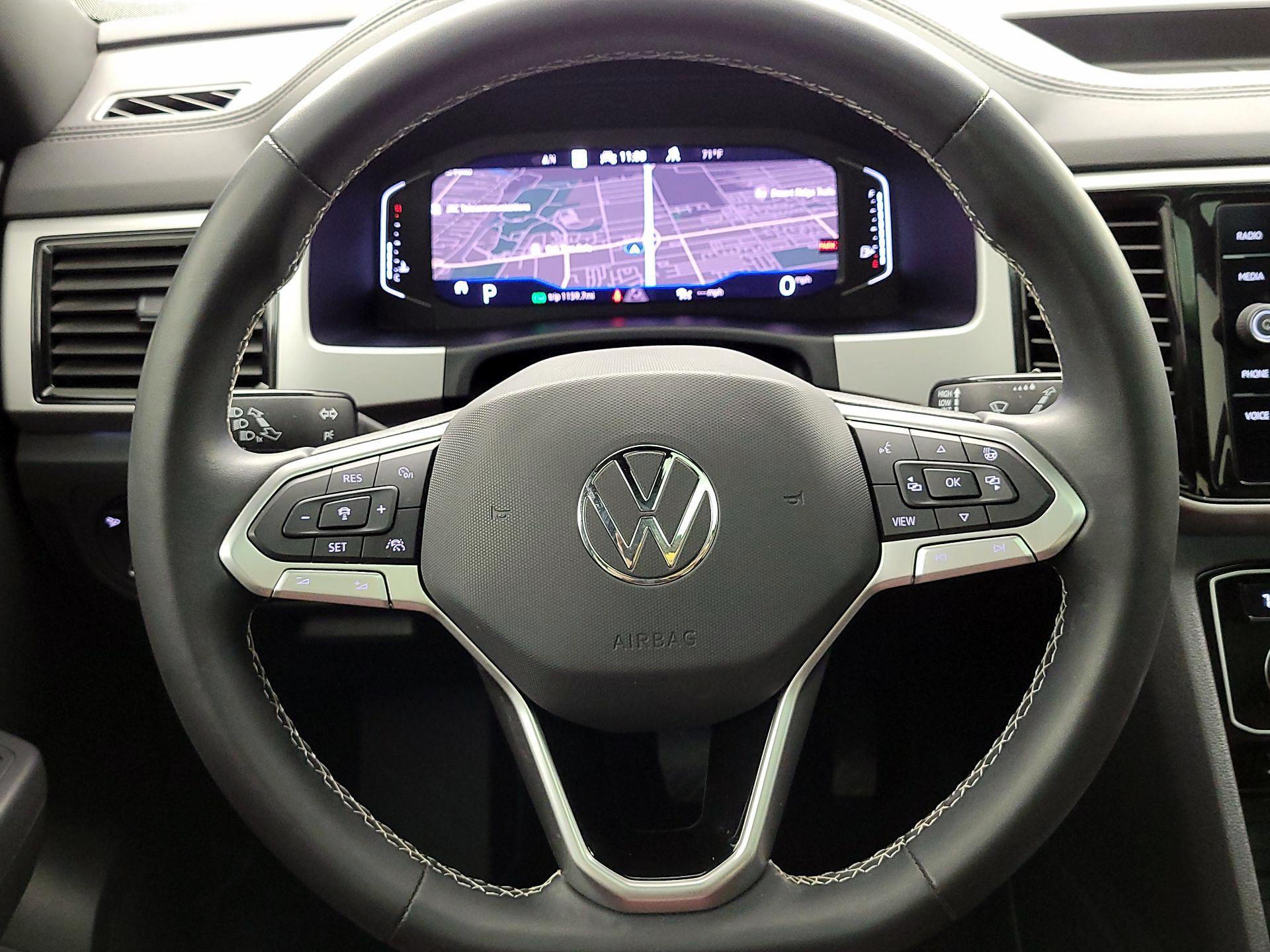 Thumbnail: 2021 Volkswagen Atlas - 10