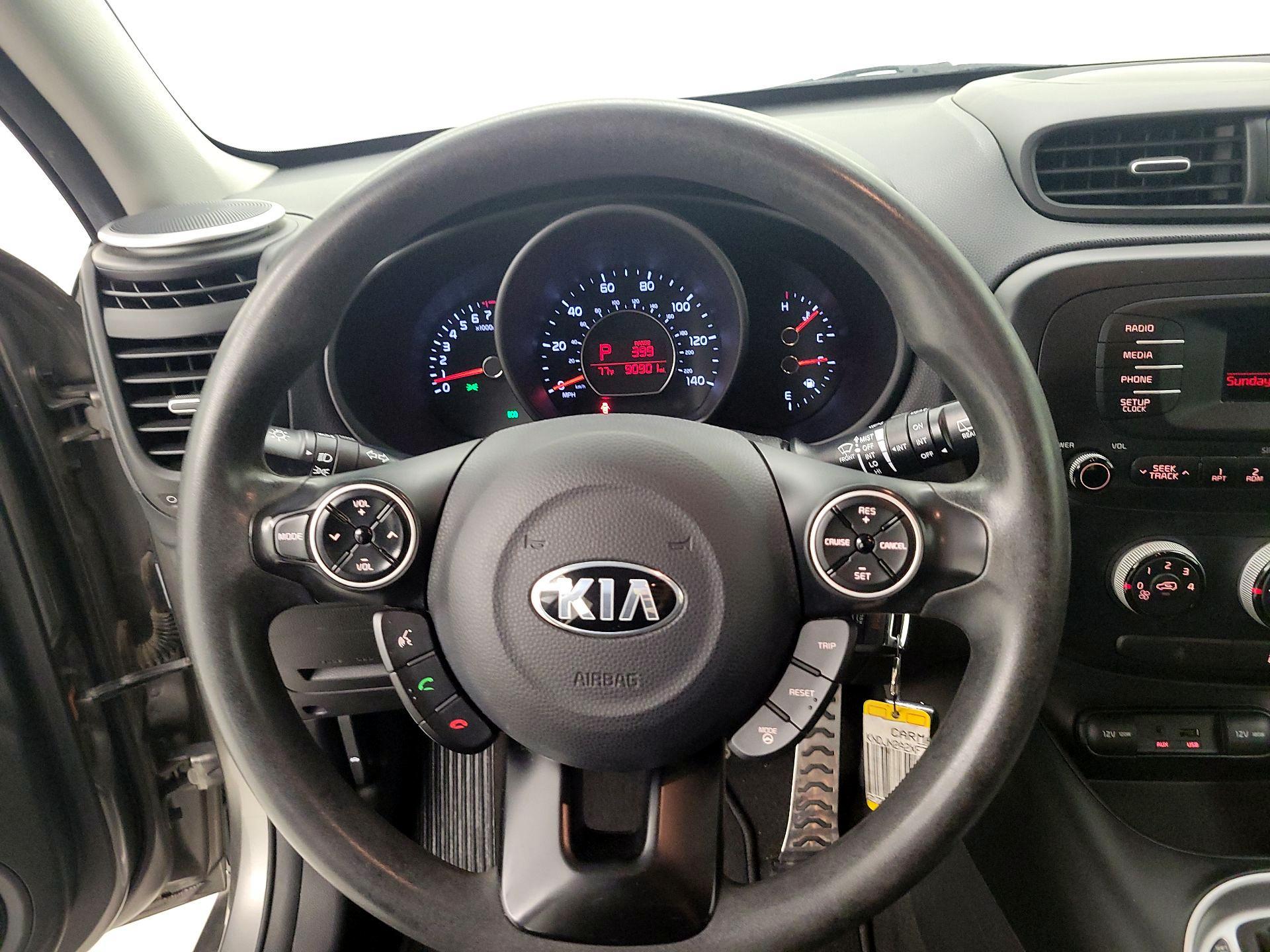 Thumbnail: 2015 Kia Soul - 10