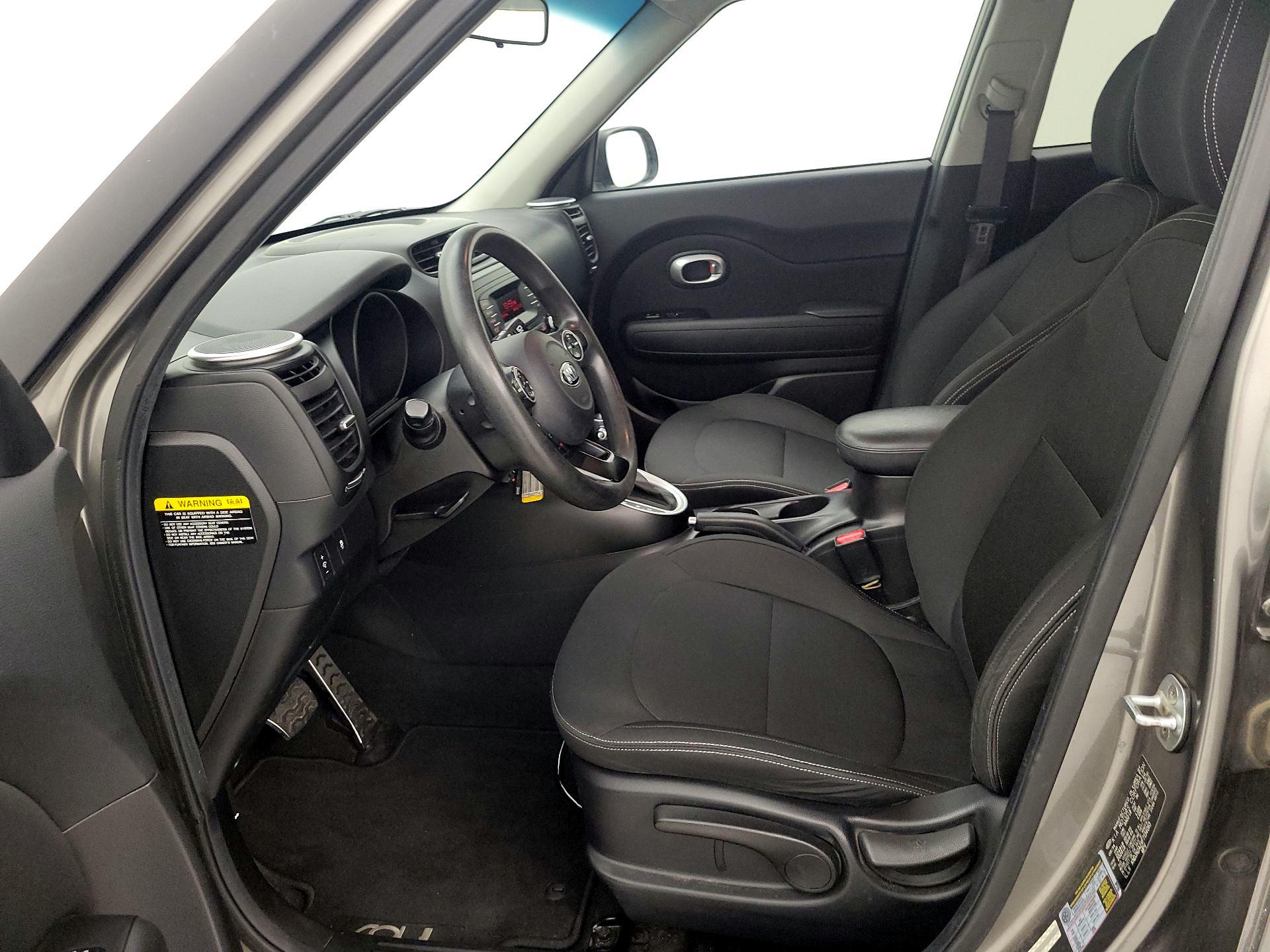 Thumbnail: 2015 Kia Soul - 11