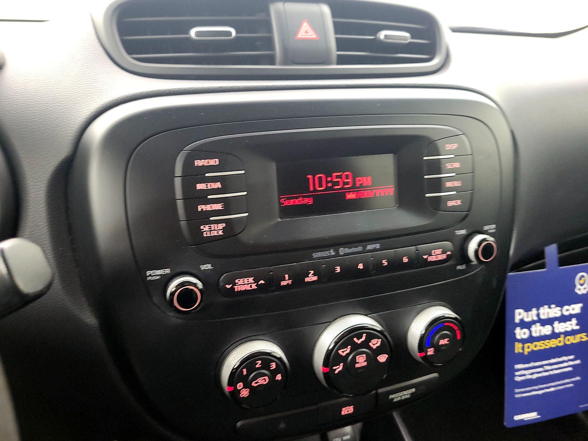 Thumbnail: 2015 Kia Soul - 14