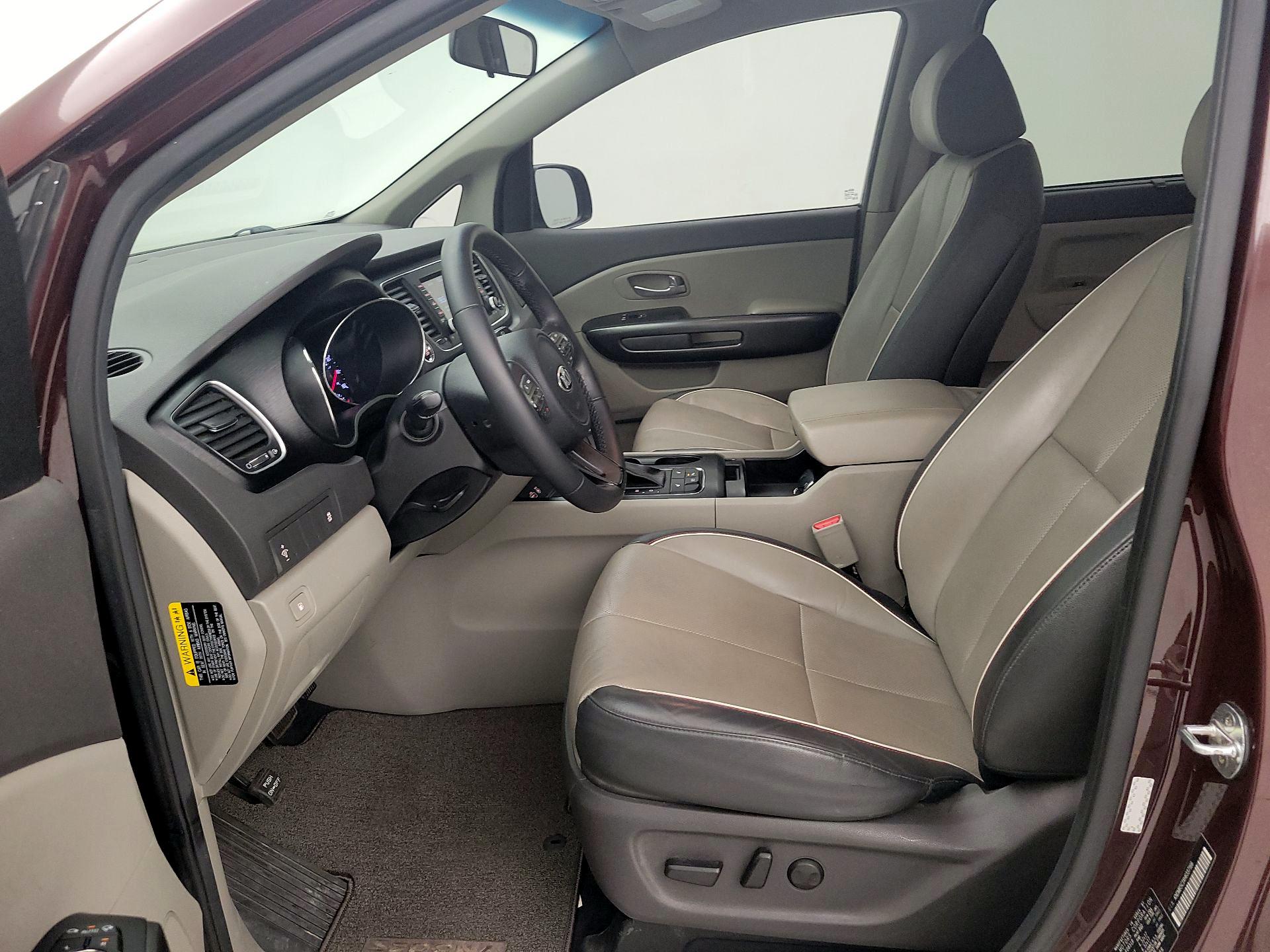 Thumbnail: 2017 Kia Sedona - 11