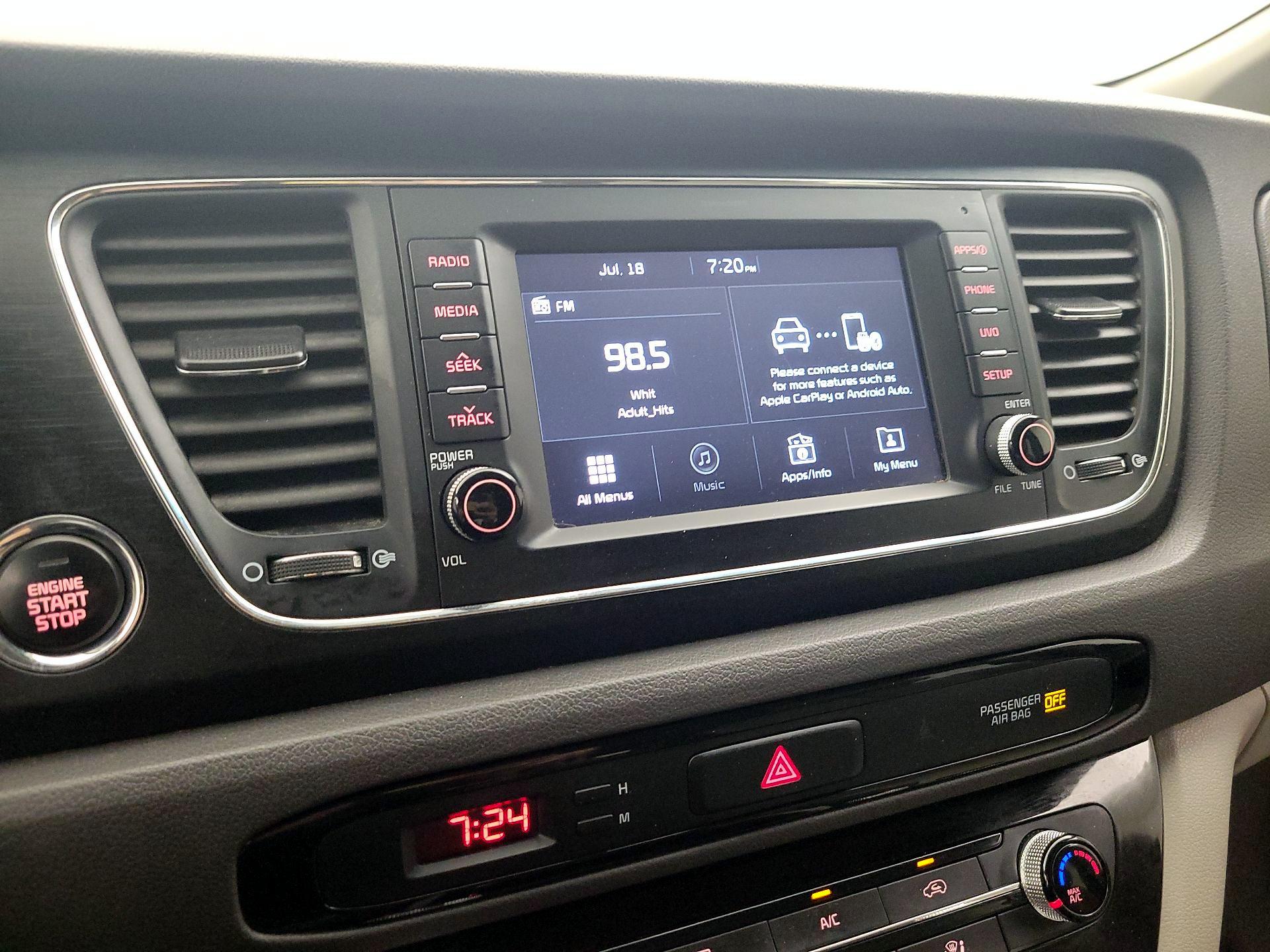 Thumbnail: 2017 Kia Sedona - 15