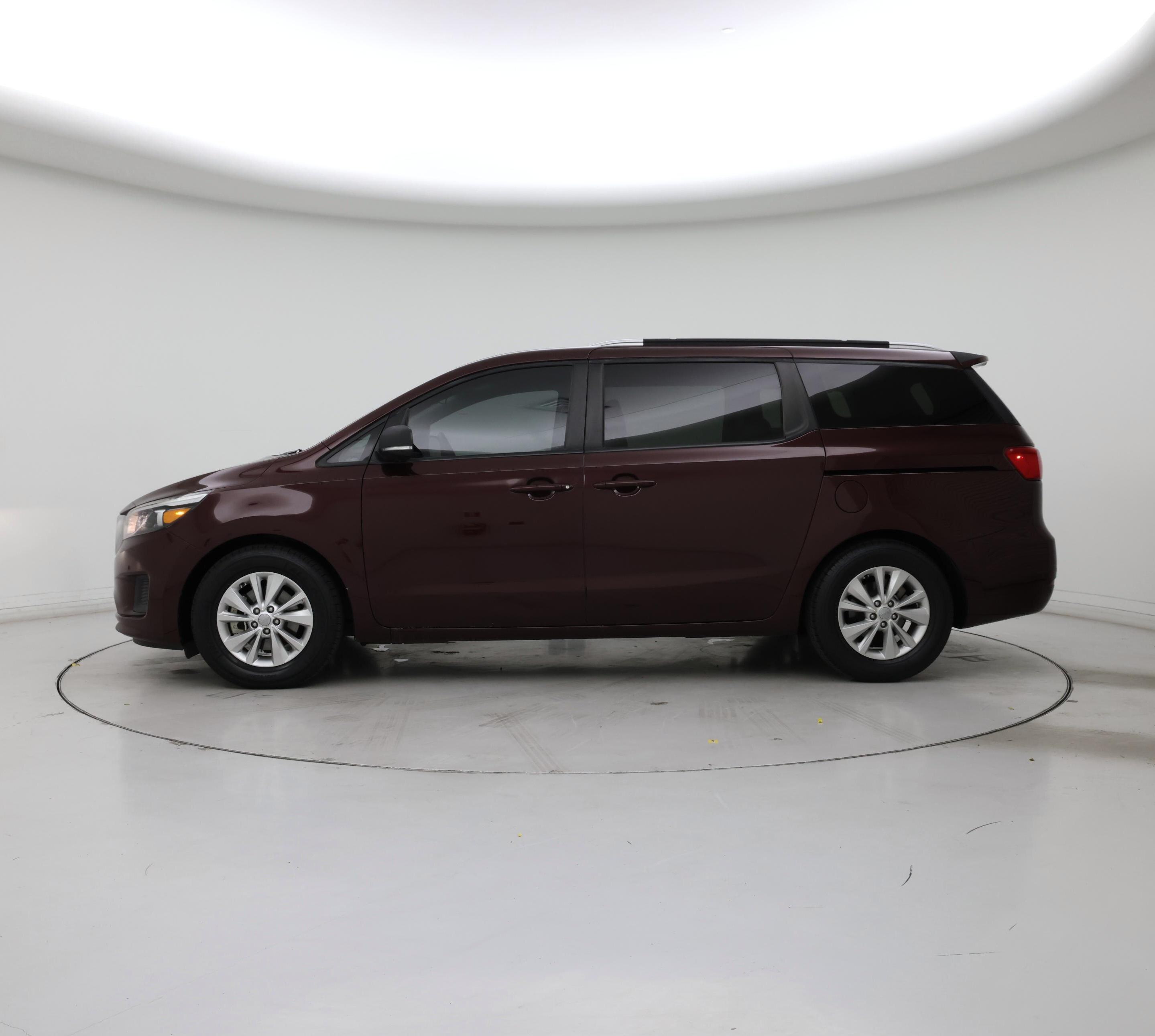 Thumbnail: 2017 Kia Sedona - 3