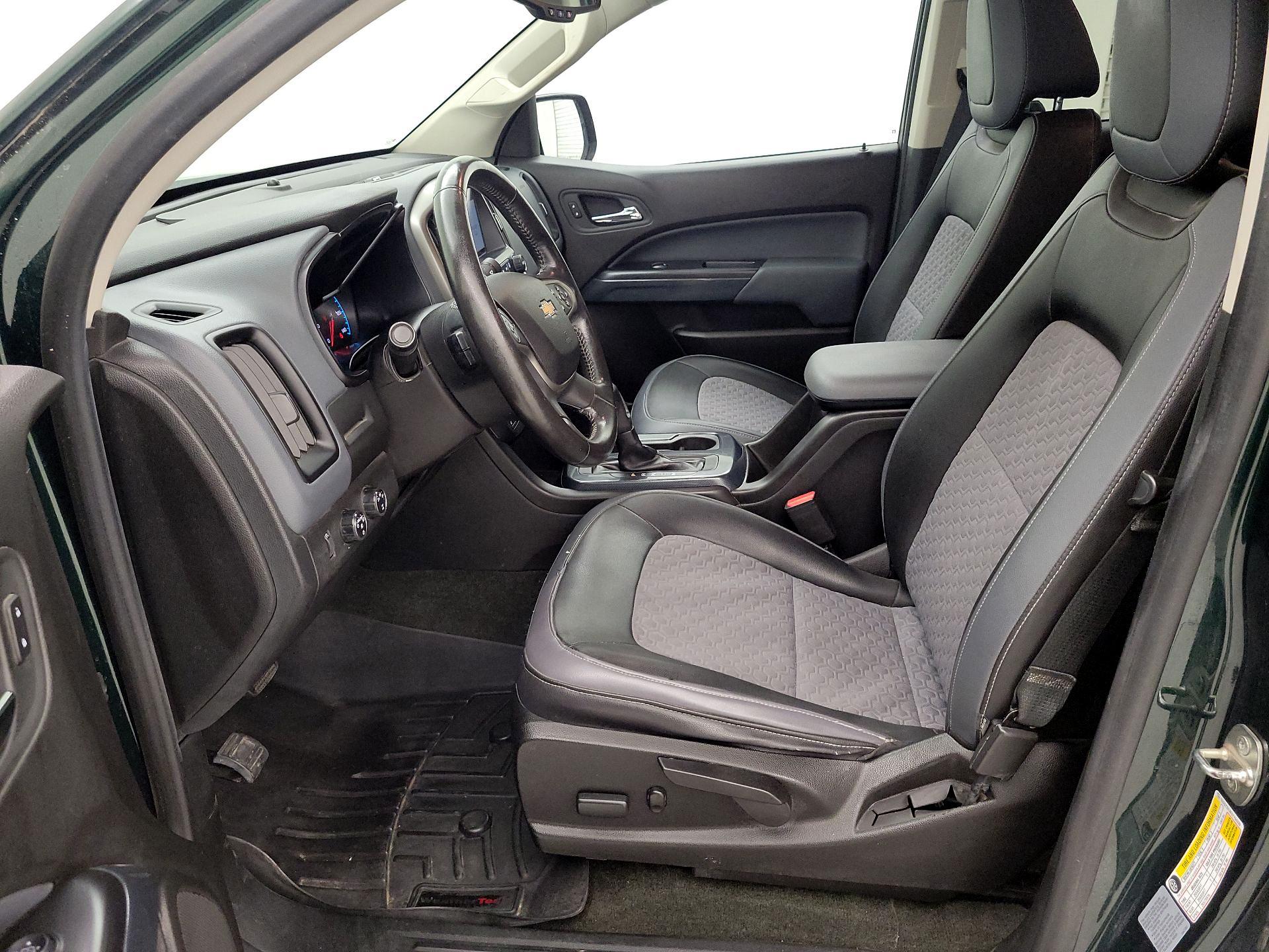 Thumbnail: 2016 Chevrolet Colorado - 11