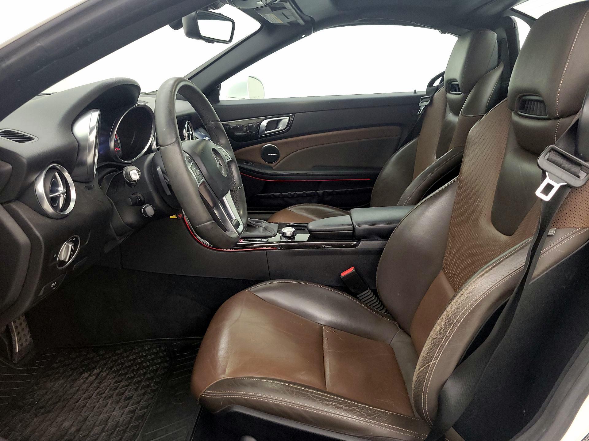 Thumbnail: 2015 Mercedes-Benz SLK - 11