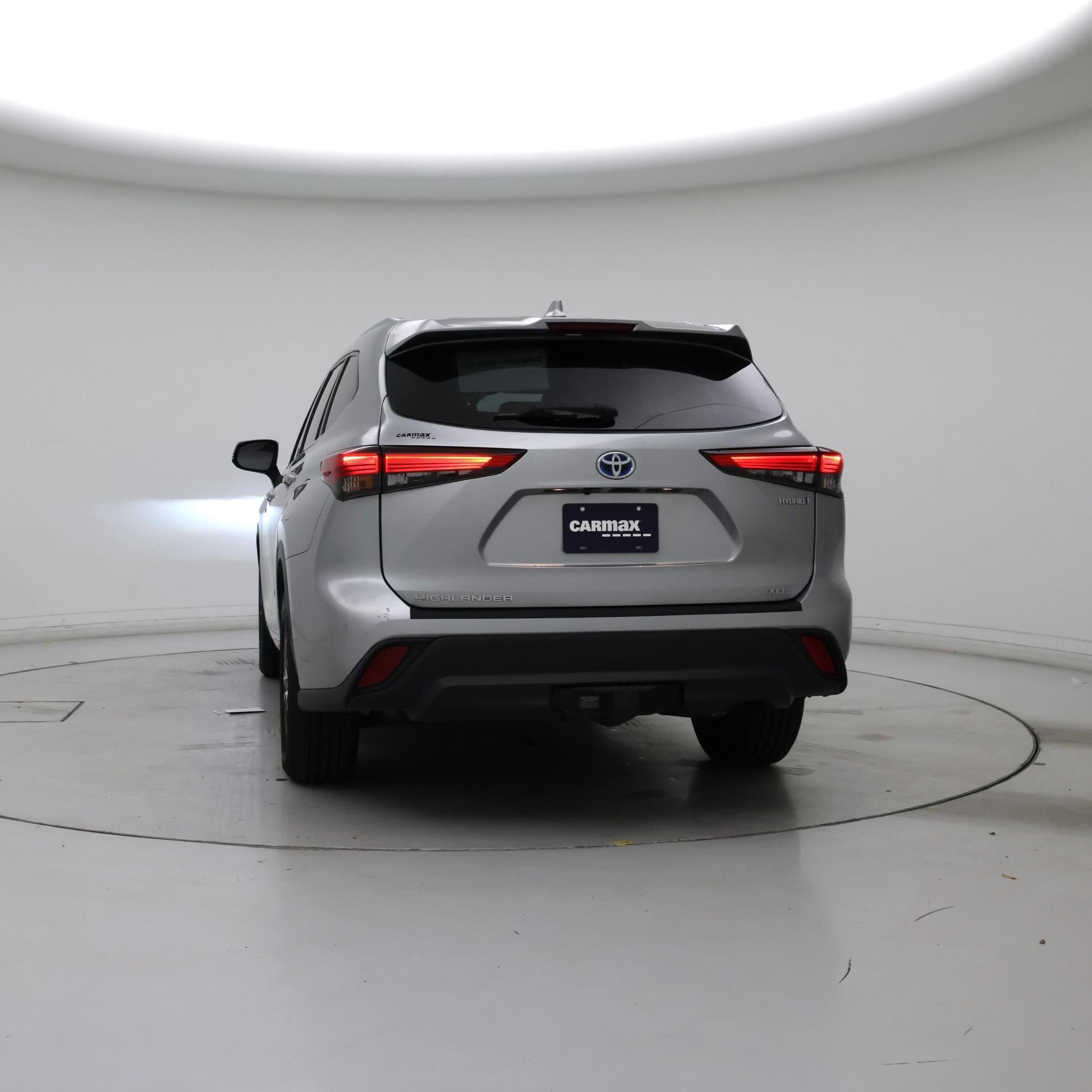 Thumbnail: 2021 Toyota Highlander - 6