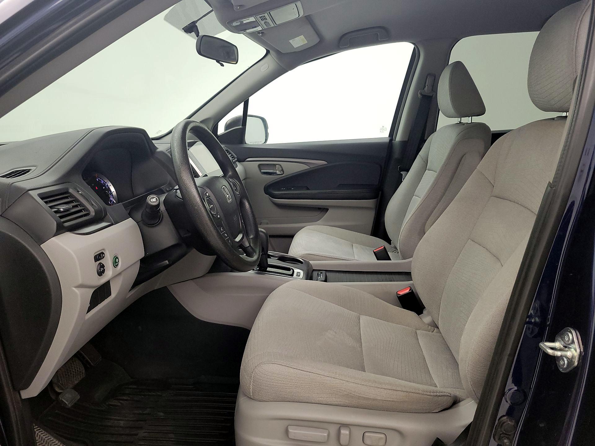Thumbnail: 2018 Honda Pilot - 11
