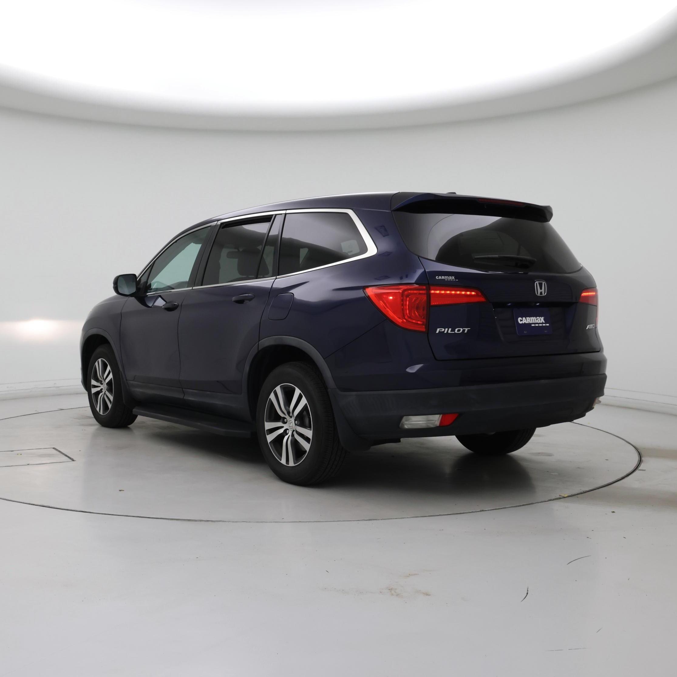 Thumbnail: 2018 Honda Pilot - 2