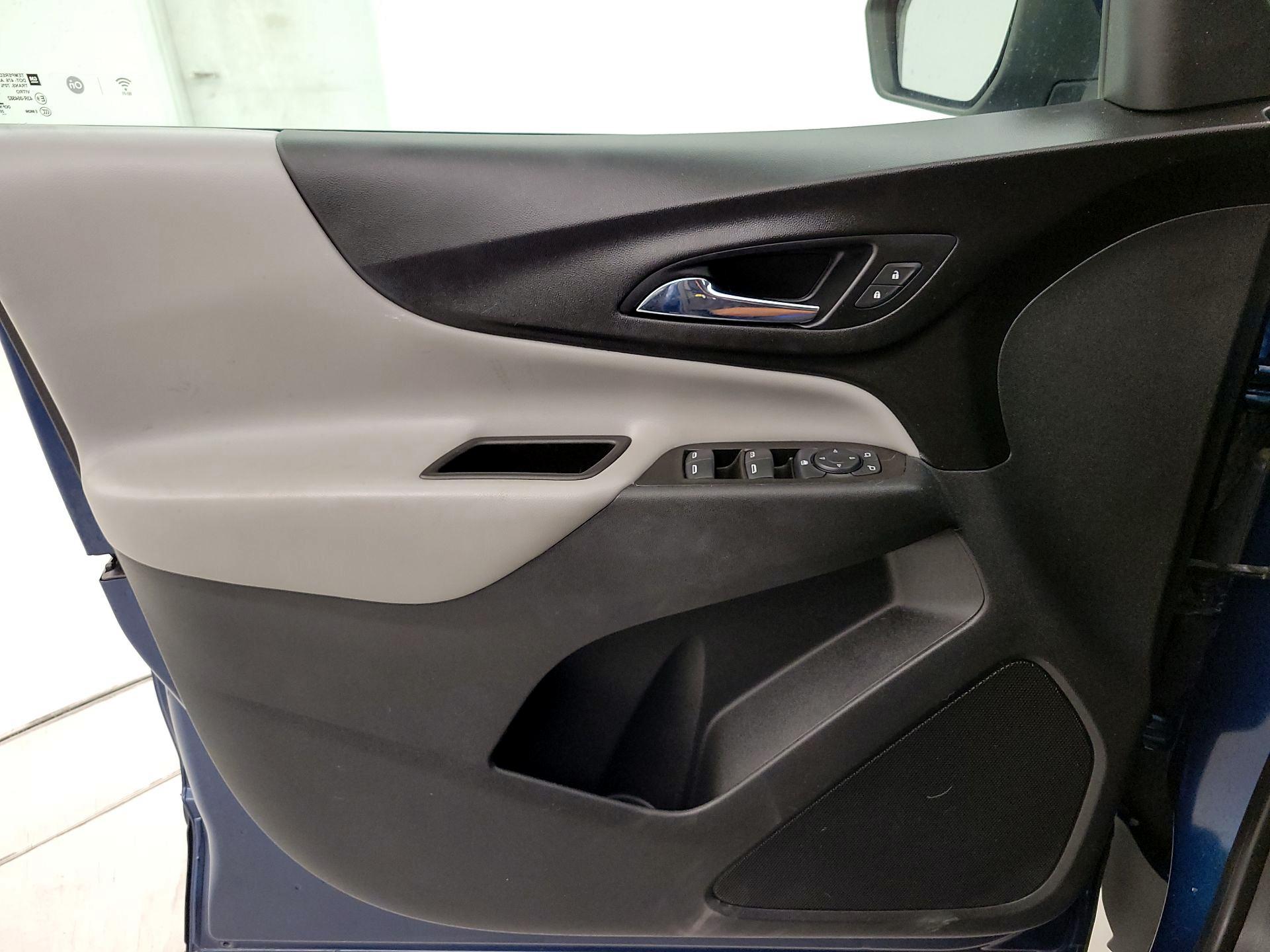 Thumbnail: 2020 Chevrolet Equinox - 12