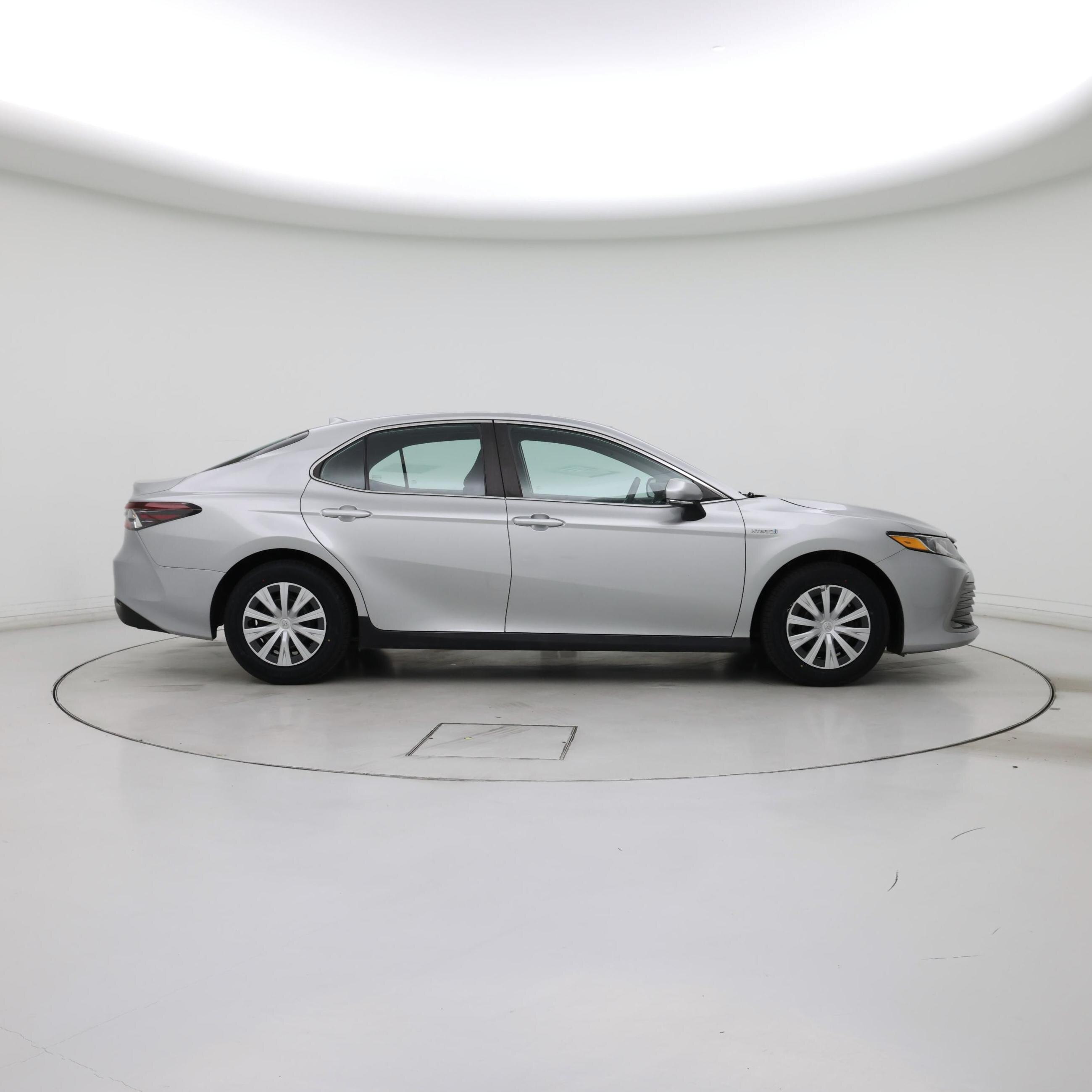 Thumbnail: 2021 Toyota Camry - 7