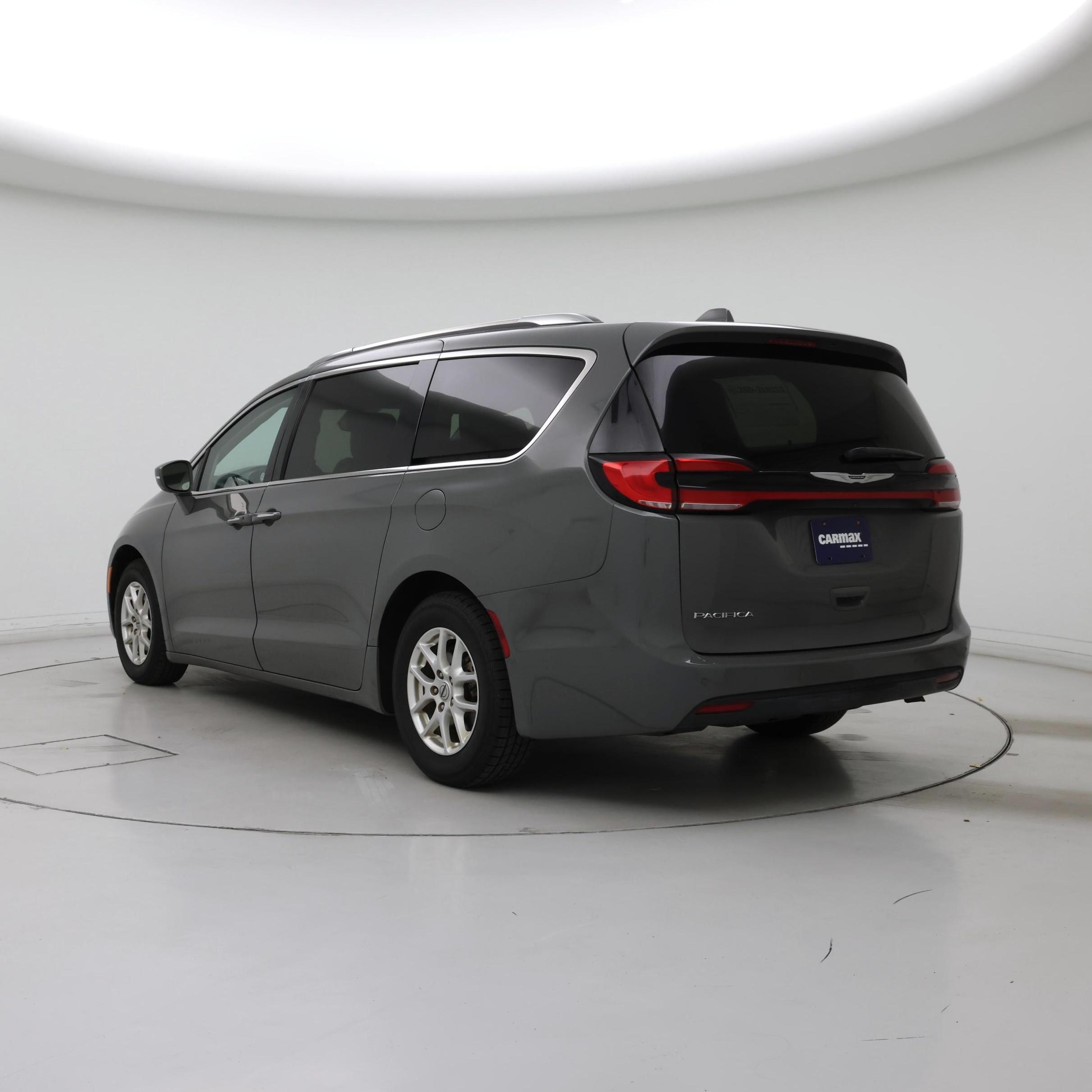 Thumbnail: 2021 Chrysler Pacifica - 2