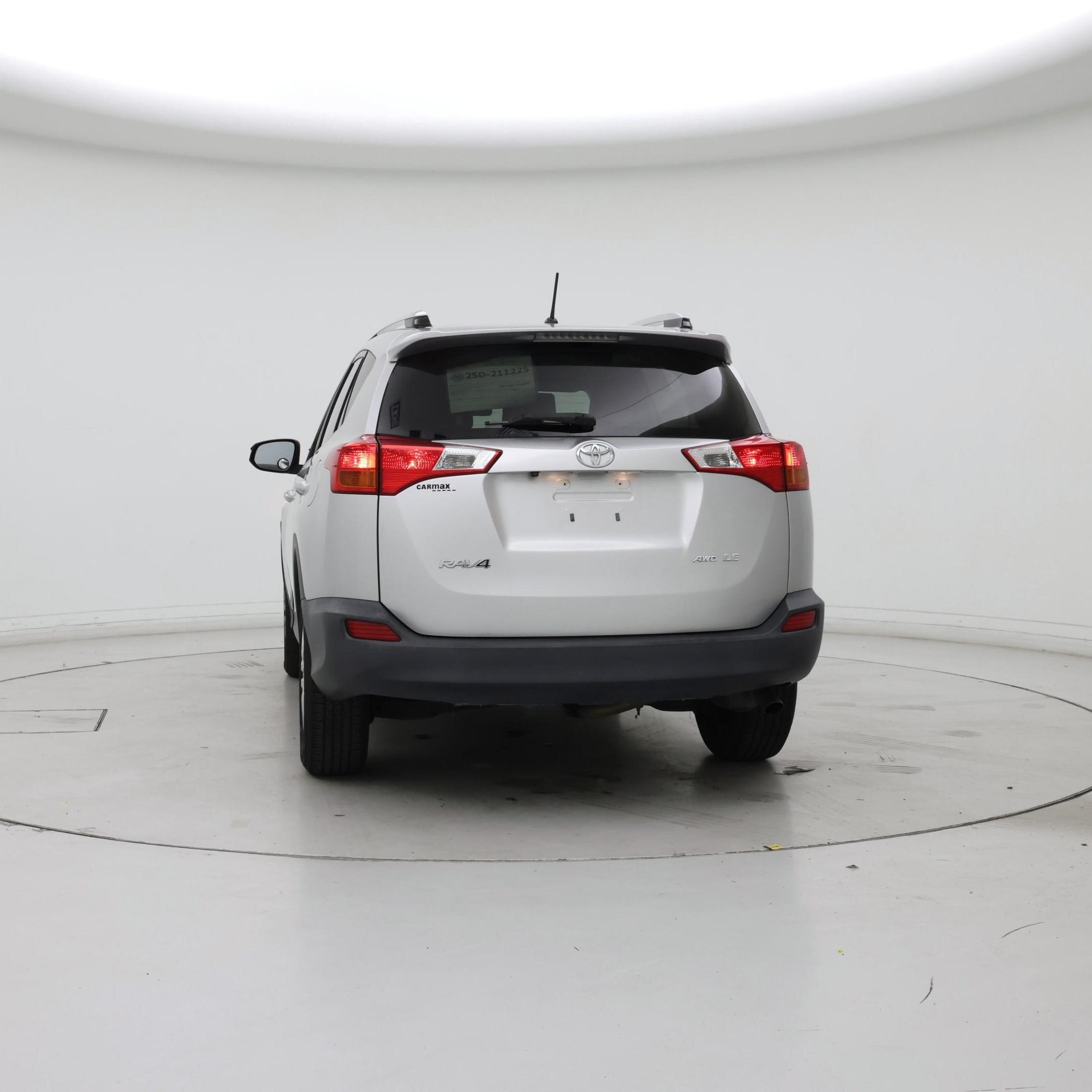 Thumbnail: 2013 Toyota RAV4 - 6