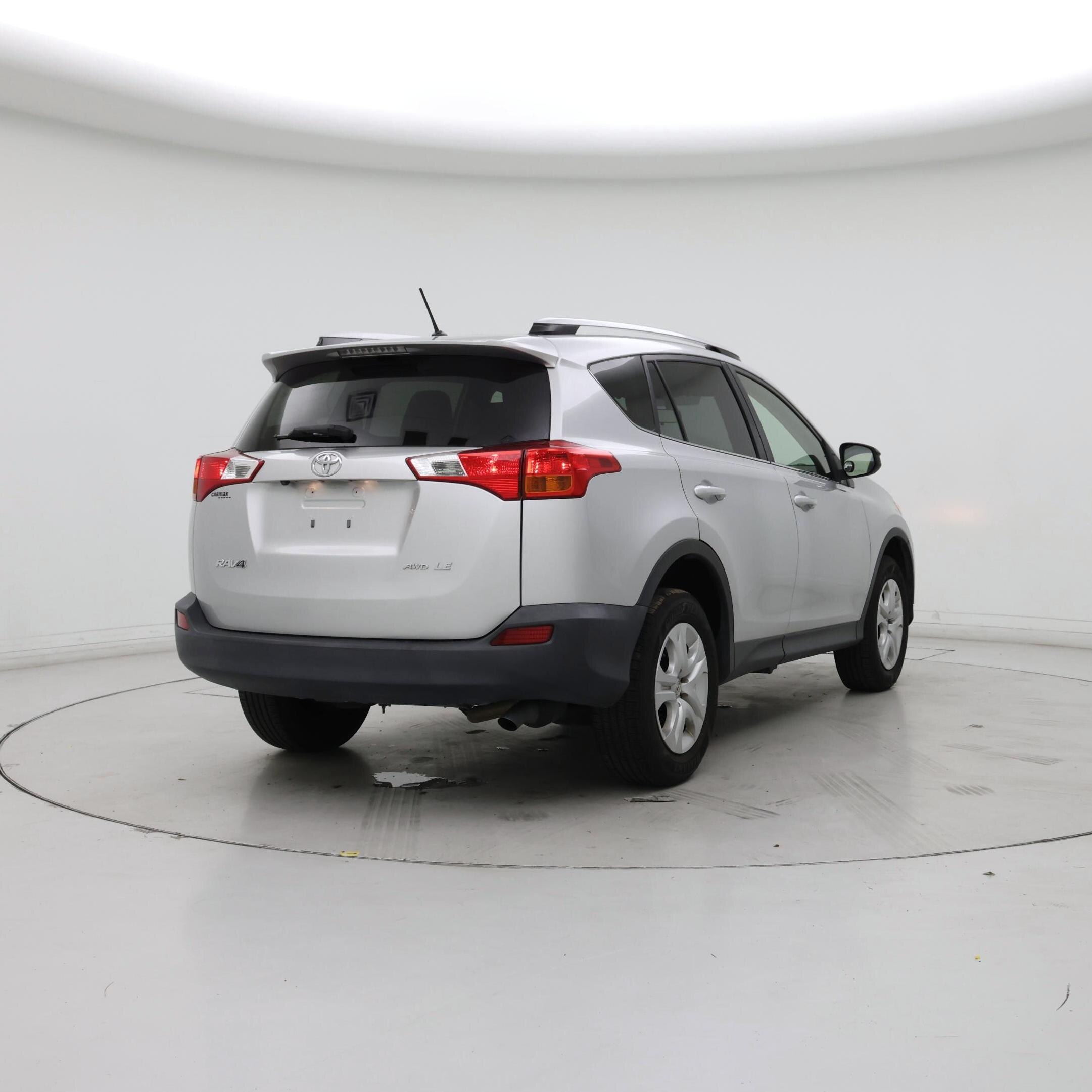 Thumbnail: 2013 Toyota RAV4 - 8