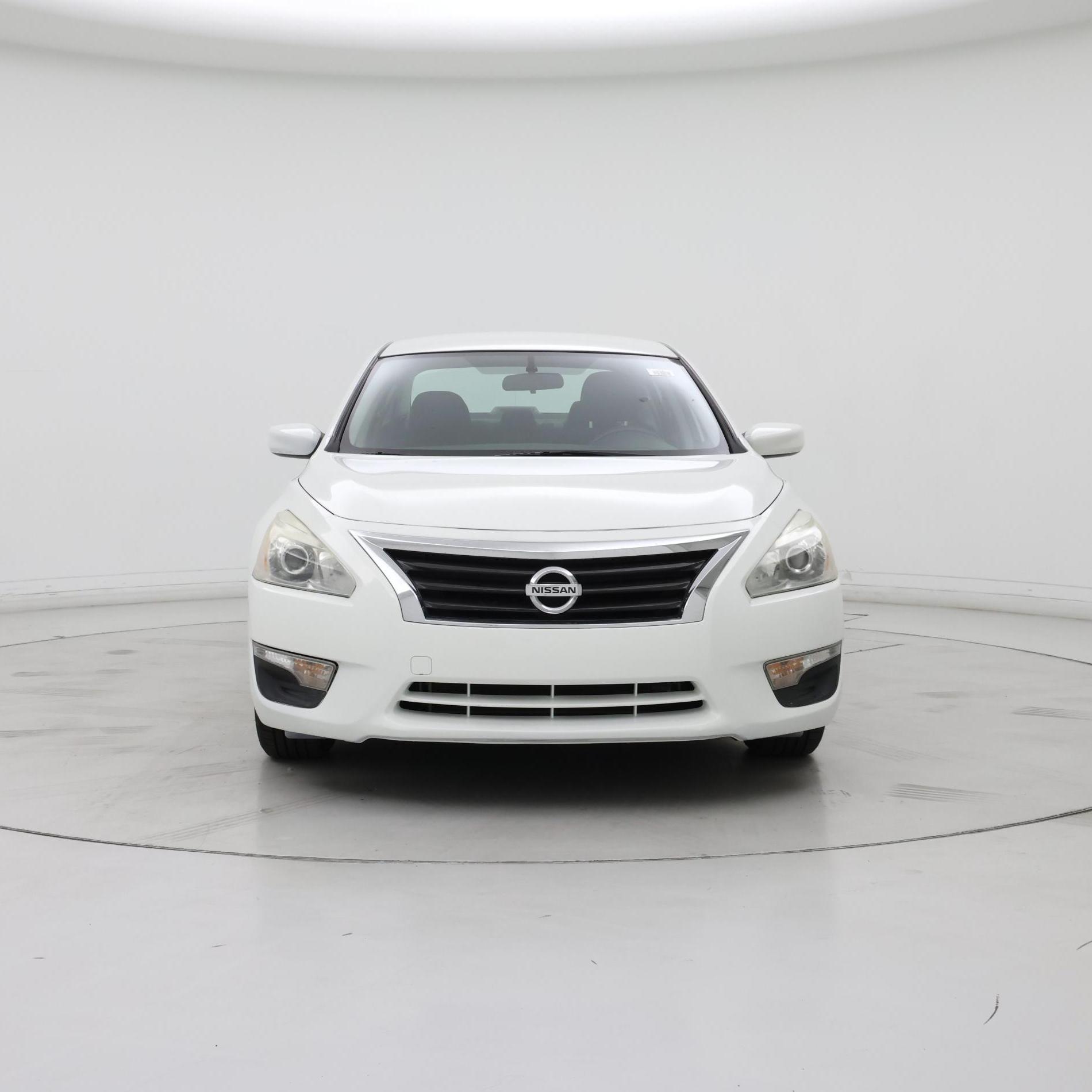 Thumbnail: 2015 Nissan Altima - 5