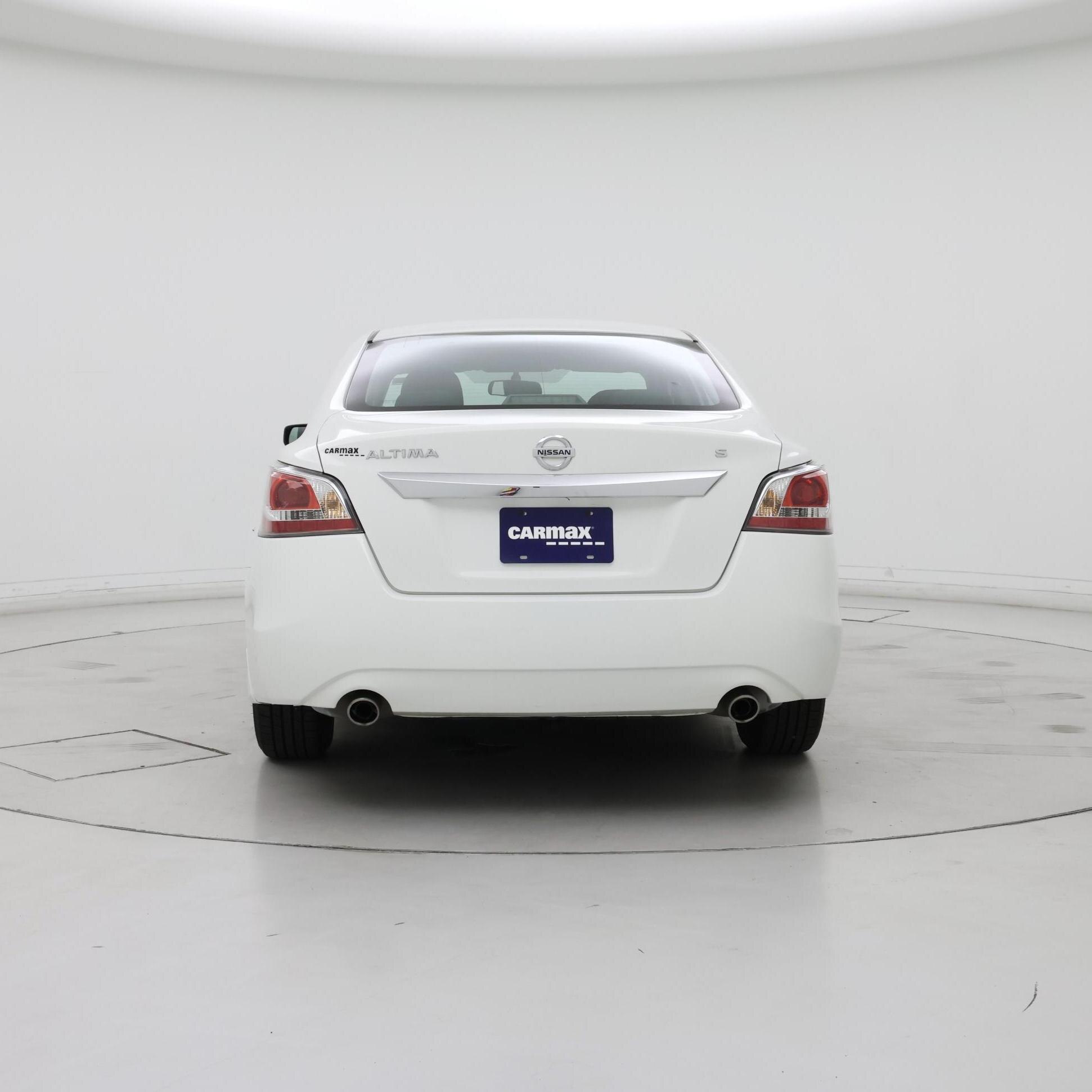 Thumbnail: 2015 Nissan Altima - 6