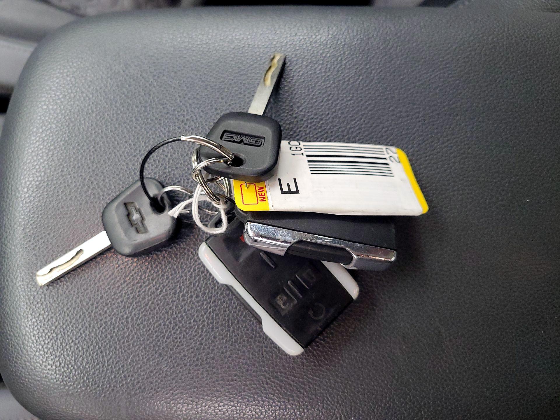 Thumbnail: 2016 Chevrolet Colorado - 18
