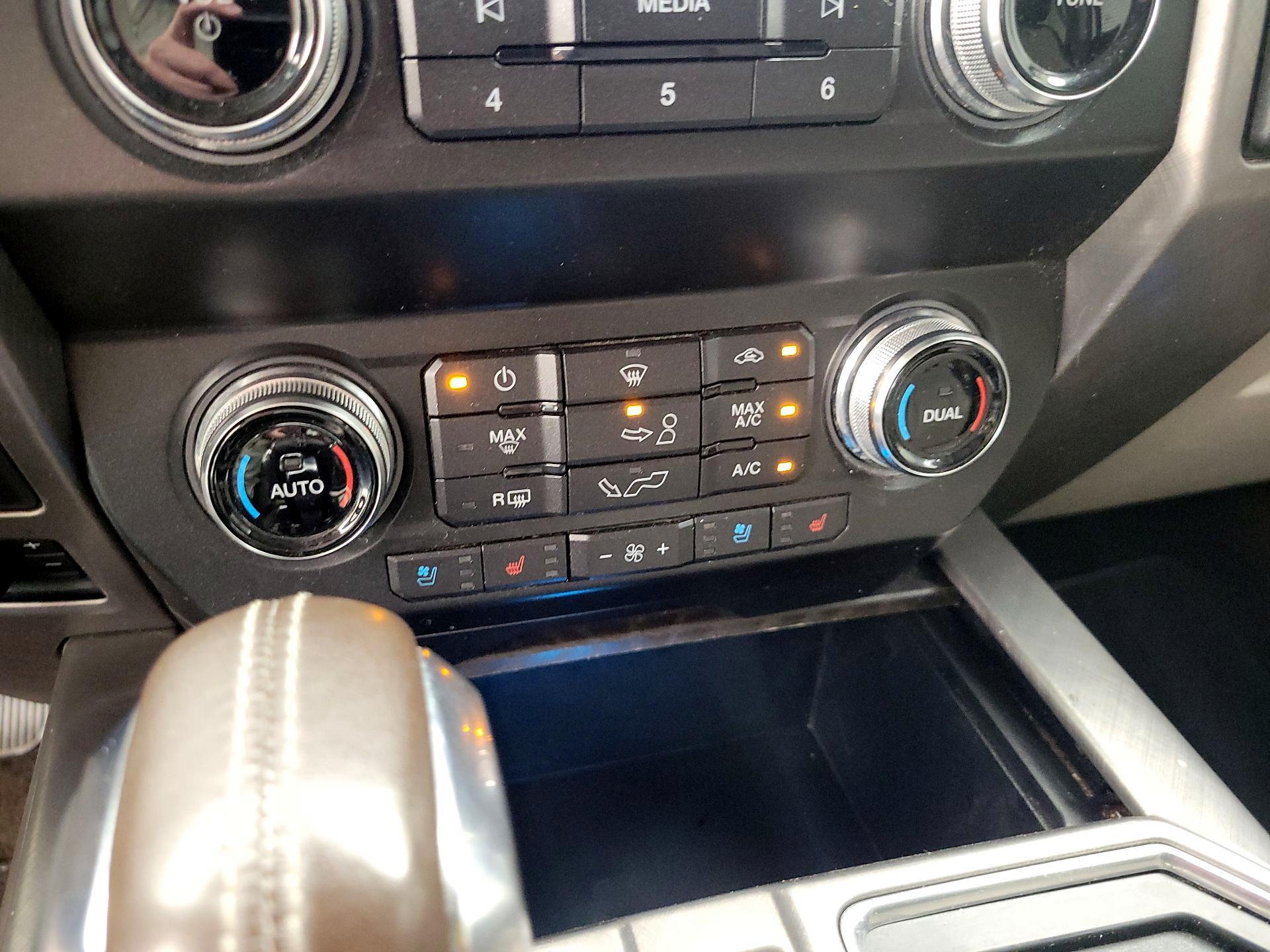 Thumbnail: 2019 Ford F-150 - 14