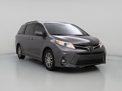 Gray 2019 Toyota Sienna XLE