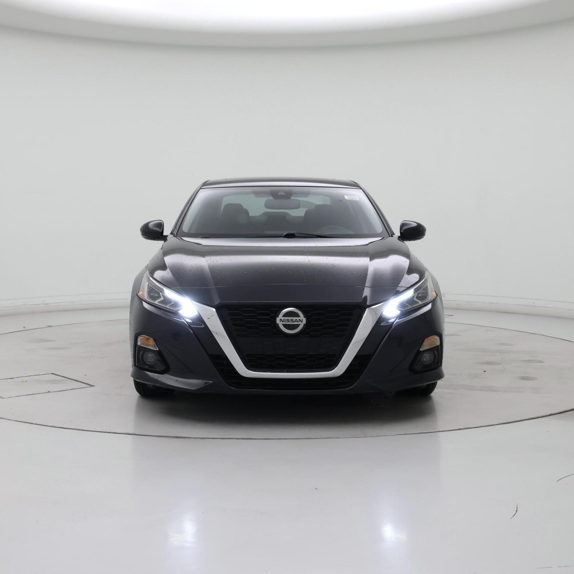 Thumbnail: 2019 Nissan Altima - 5