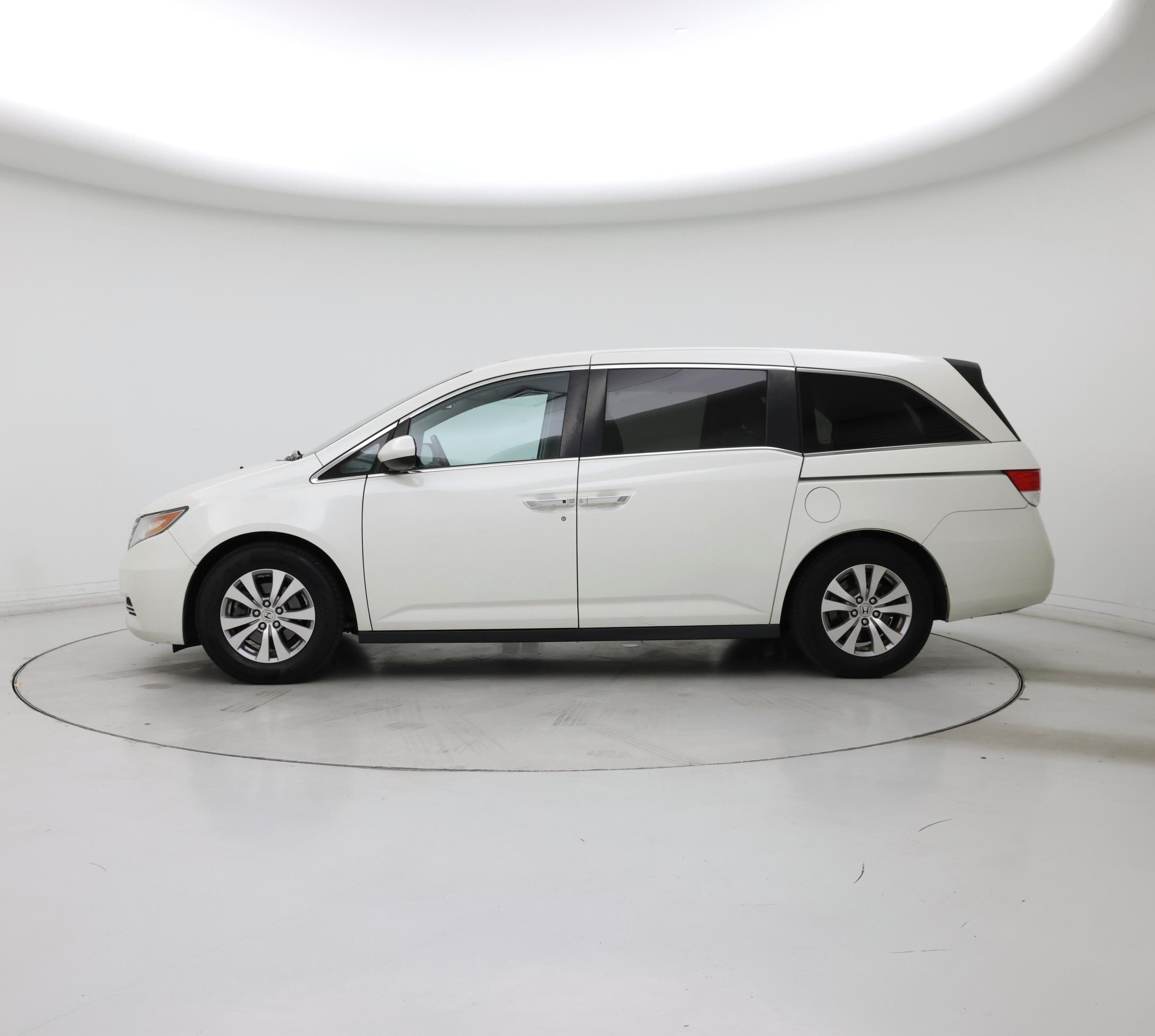 Thumbnail: 2016 Honda Odyssey - 3