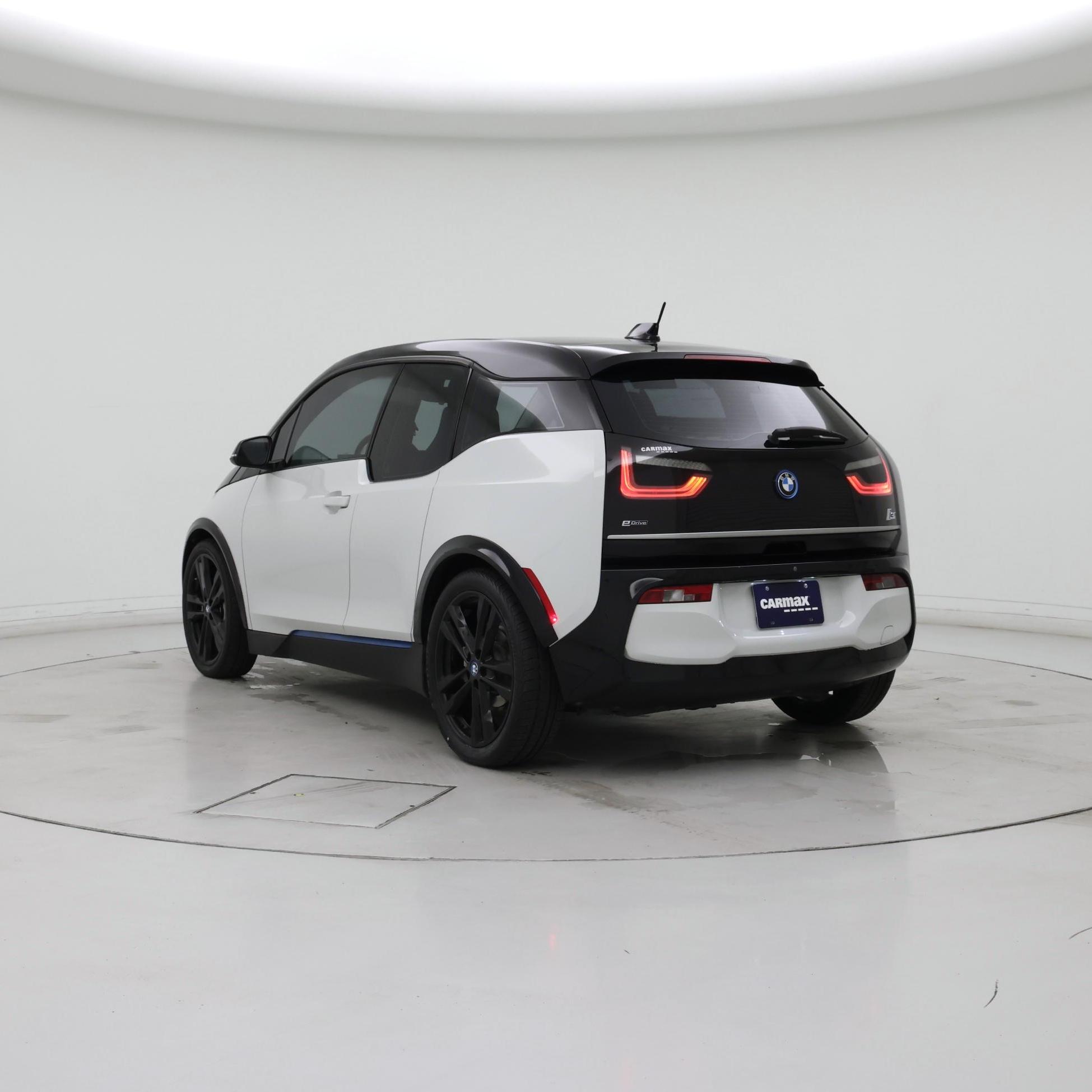 Thumbnail: 2018 BMW i3 - 2
