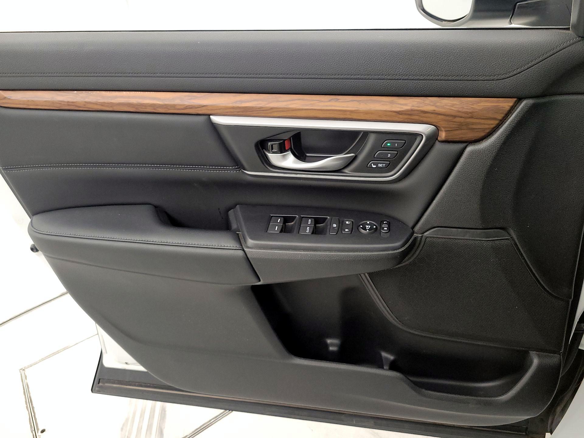 Thumbnail: 2019 Honda CR-V - 12