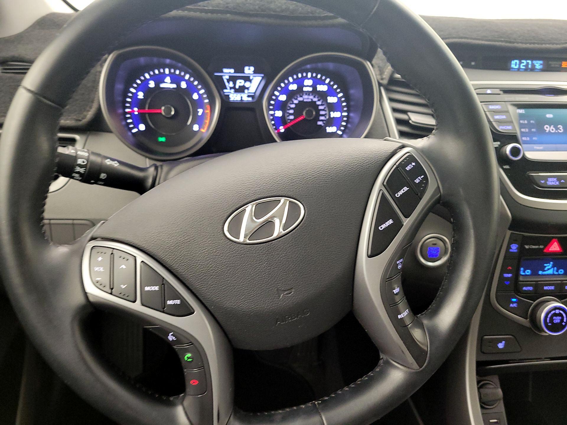 Thumbnail: 2016 Hyundai Elantra - 10