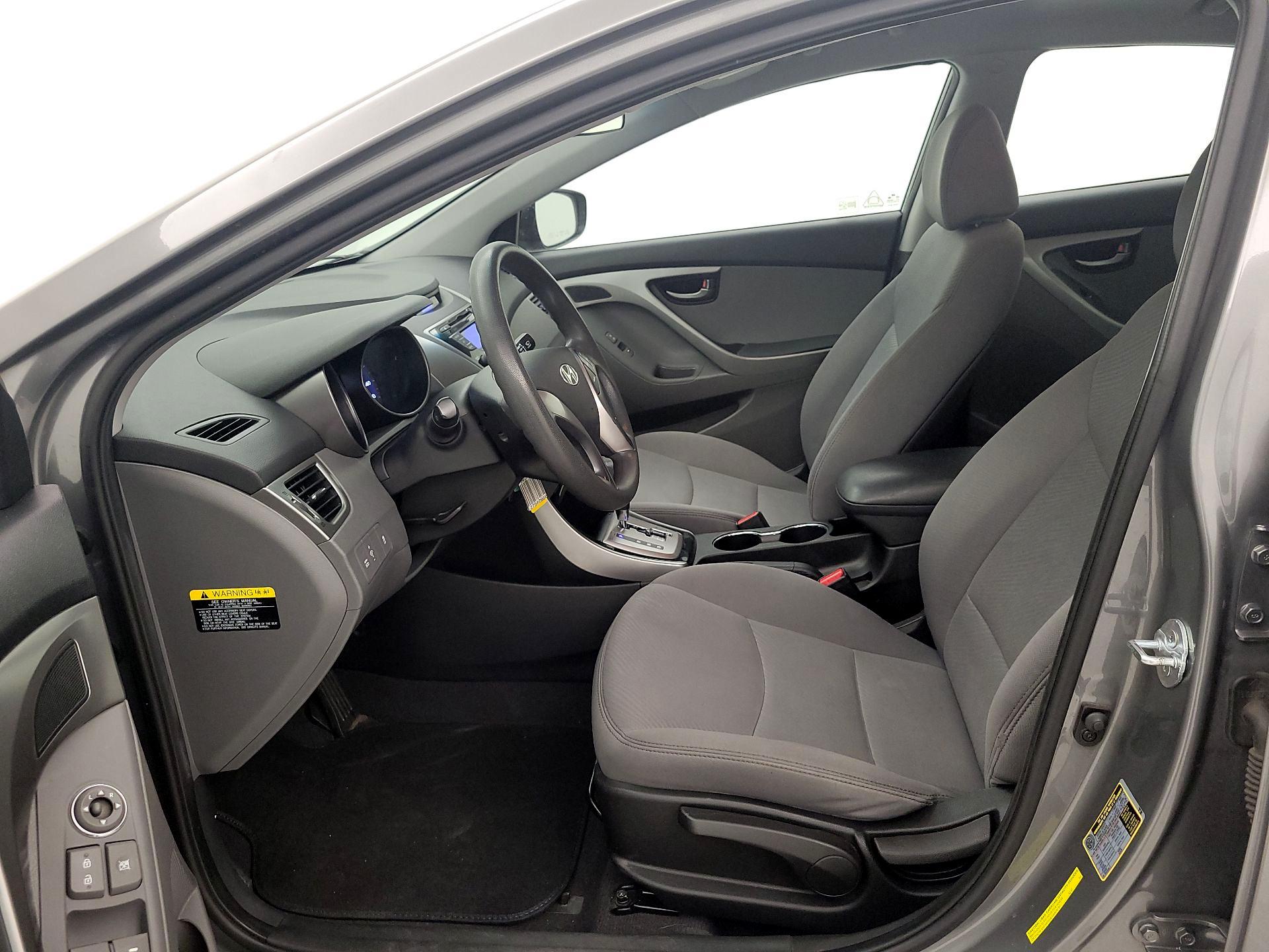 Thumbnail: 2013 Hyundai Elantra - 11