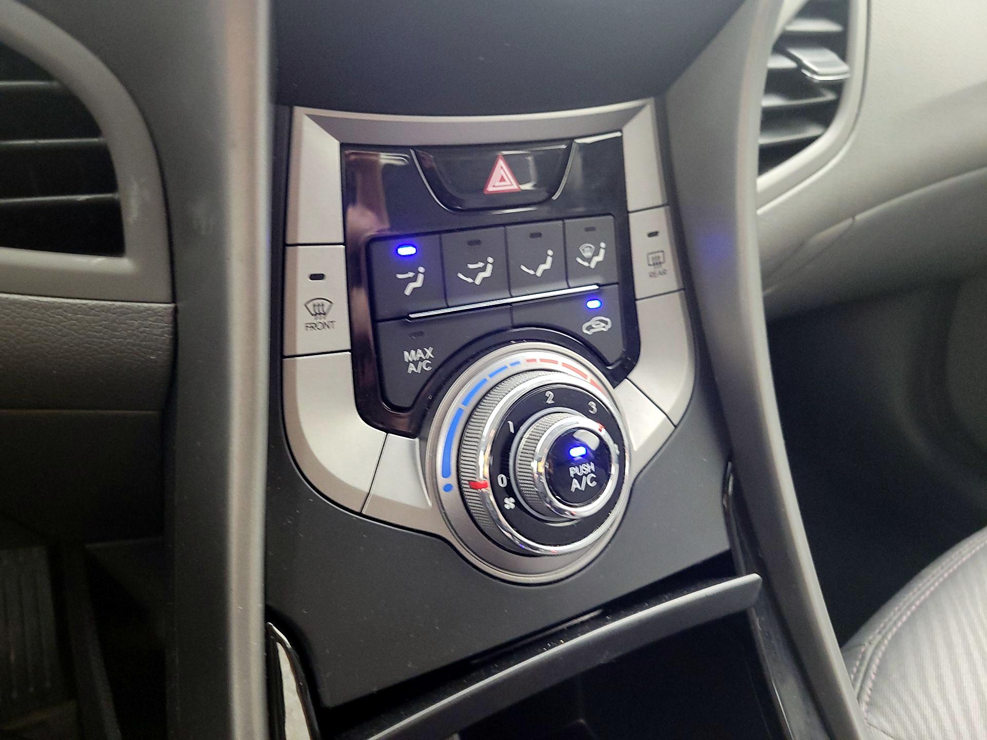 Thumbnail: 2013 Hyundai Elantra - 15