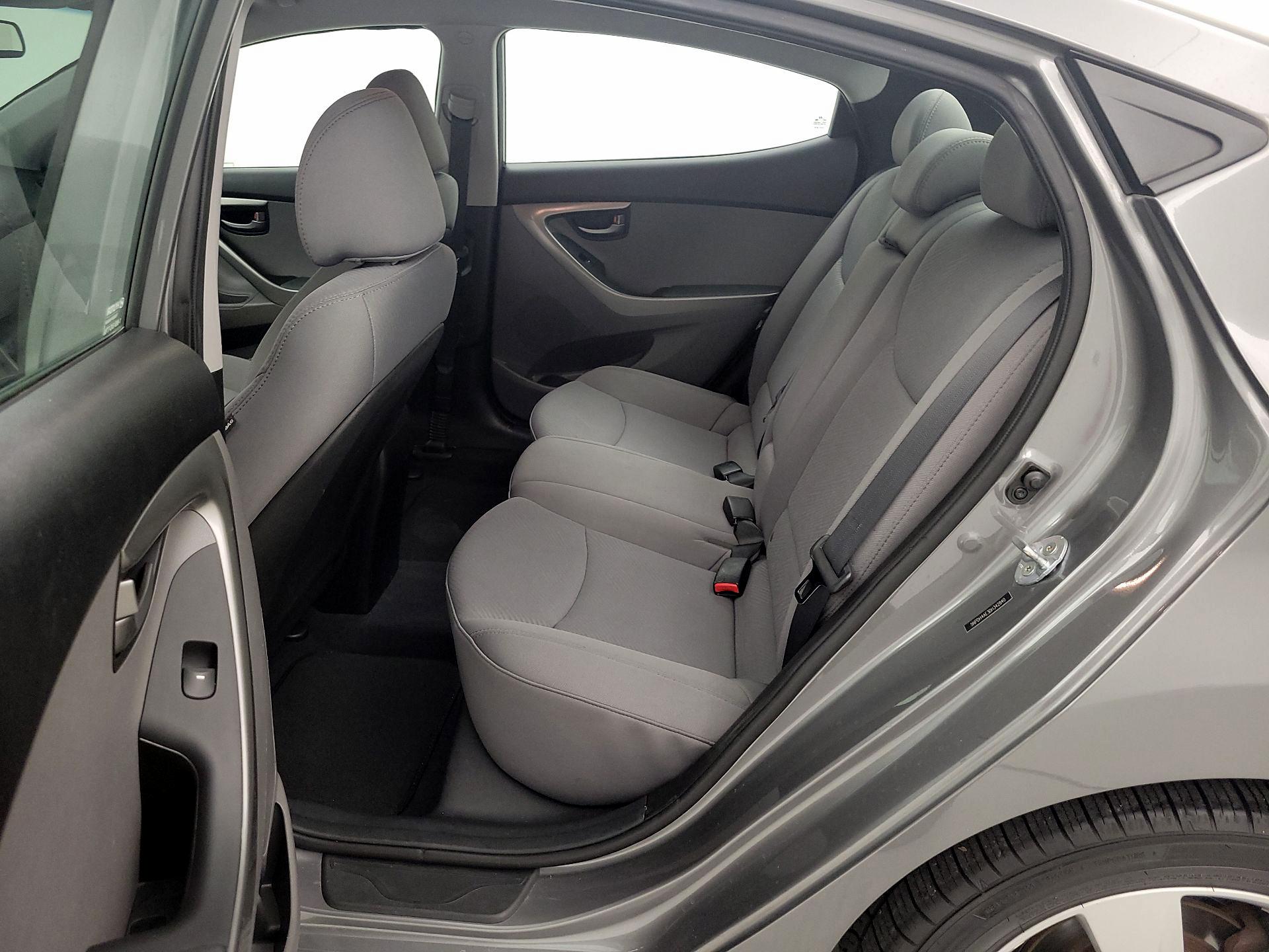 Thumbnail: 2013 Hyundai Elantra - 18