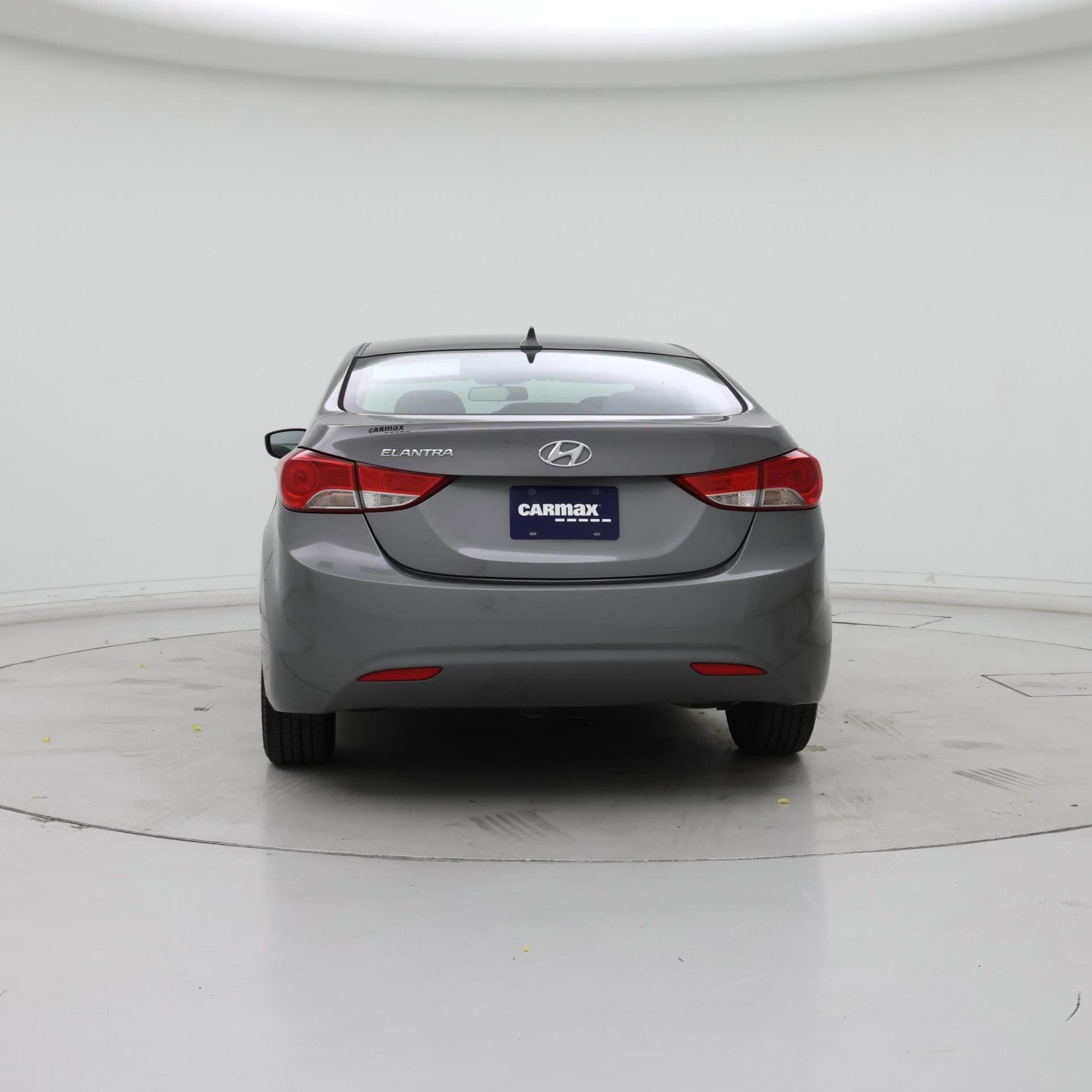 Thumbnail: 2013 Hyundai Elantra - 6