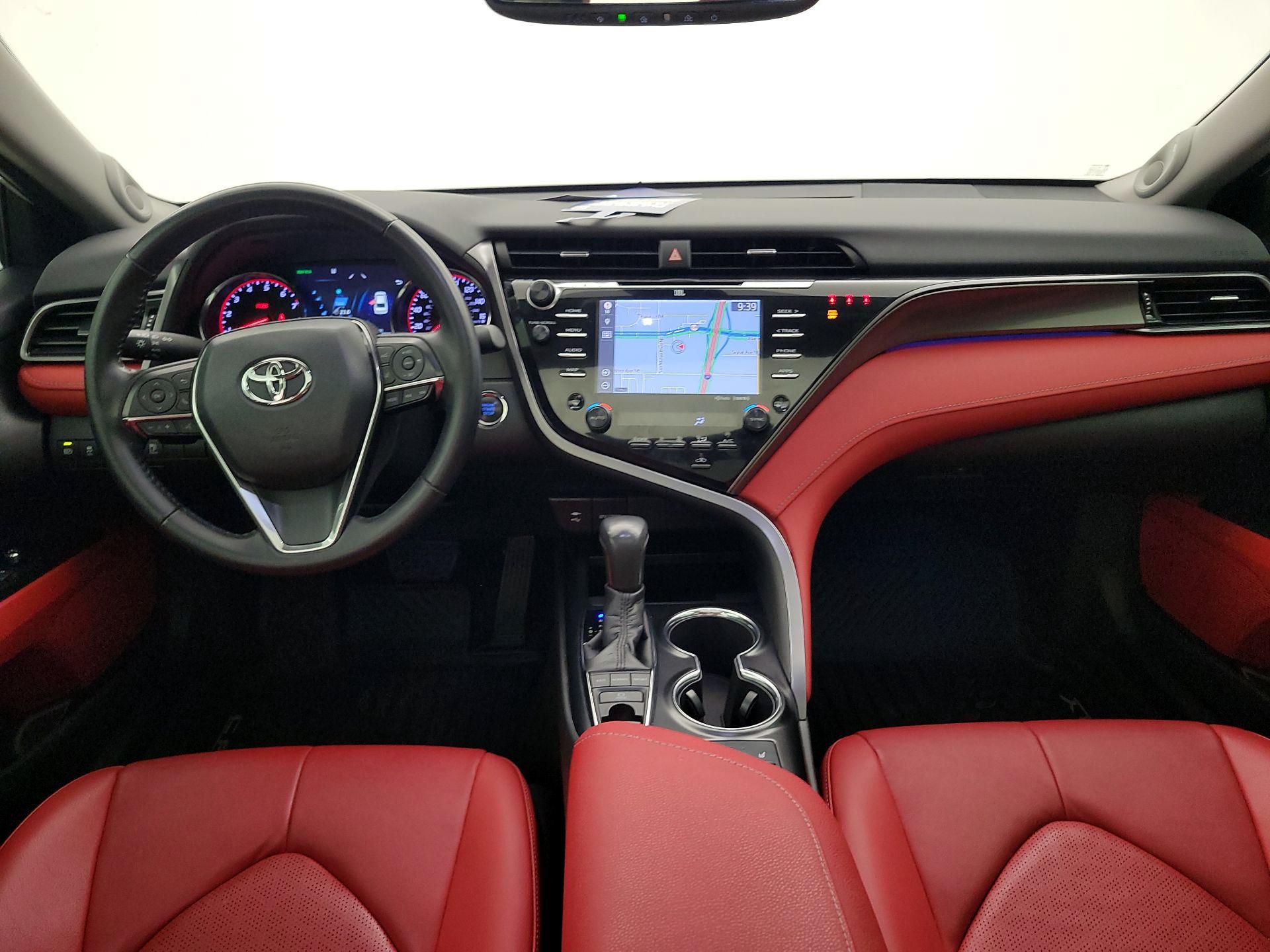 Thumbnail: 2019 Toyota Camry - 9