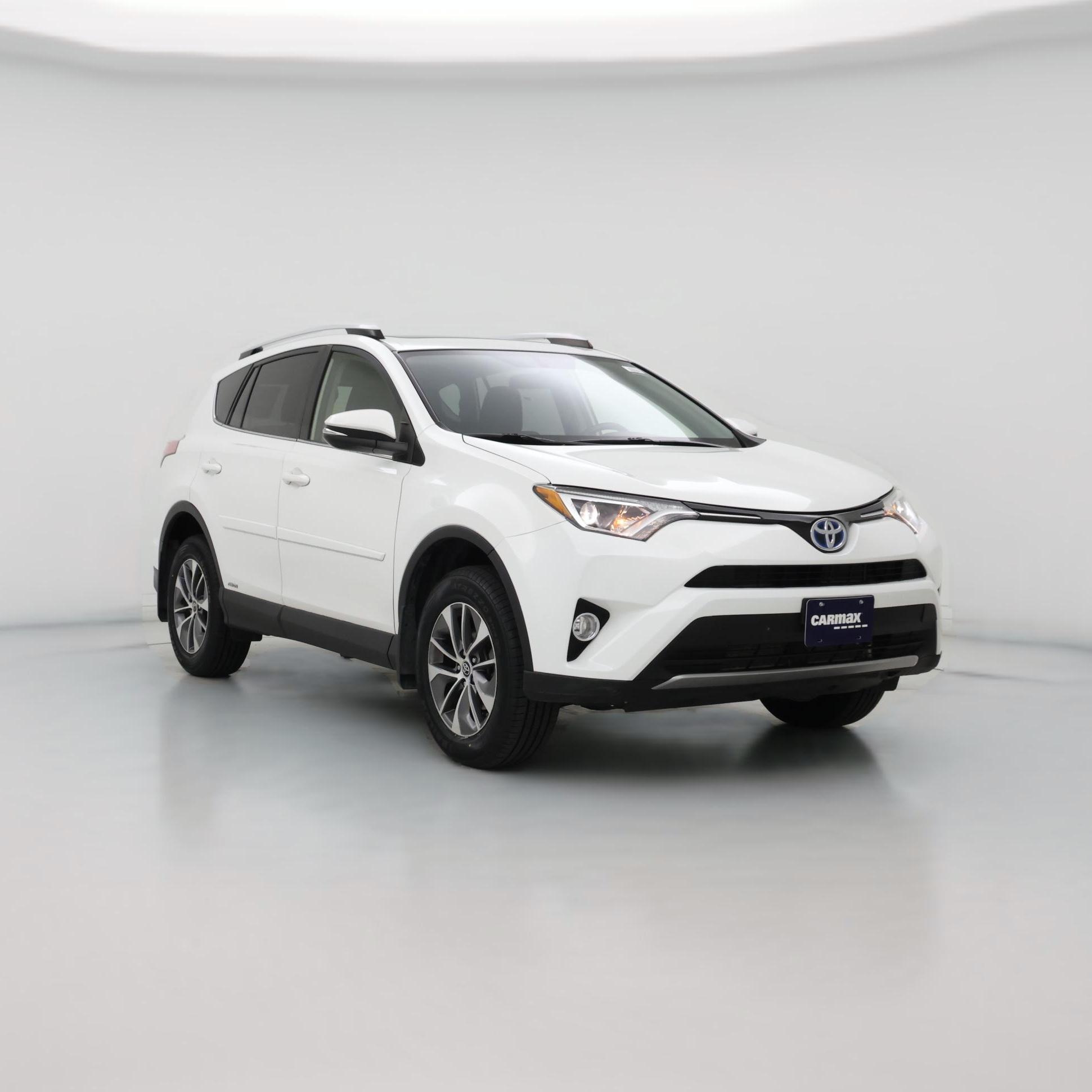 Thumbnail: 2016 Toyota RAV4 - 1