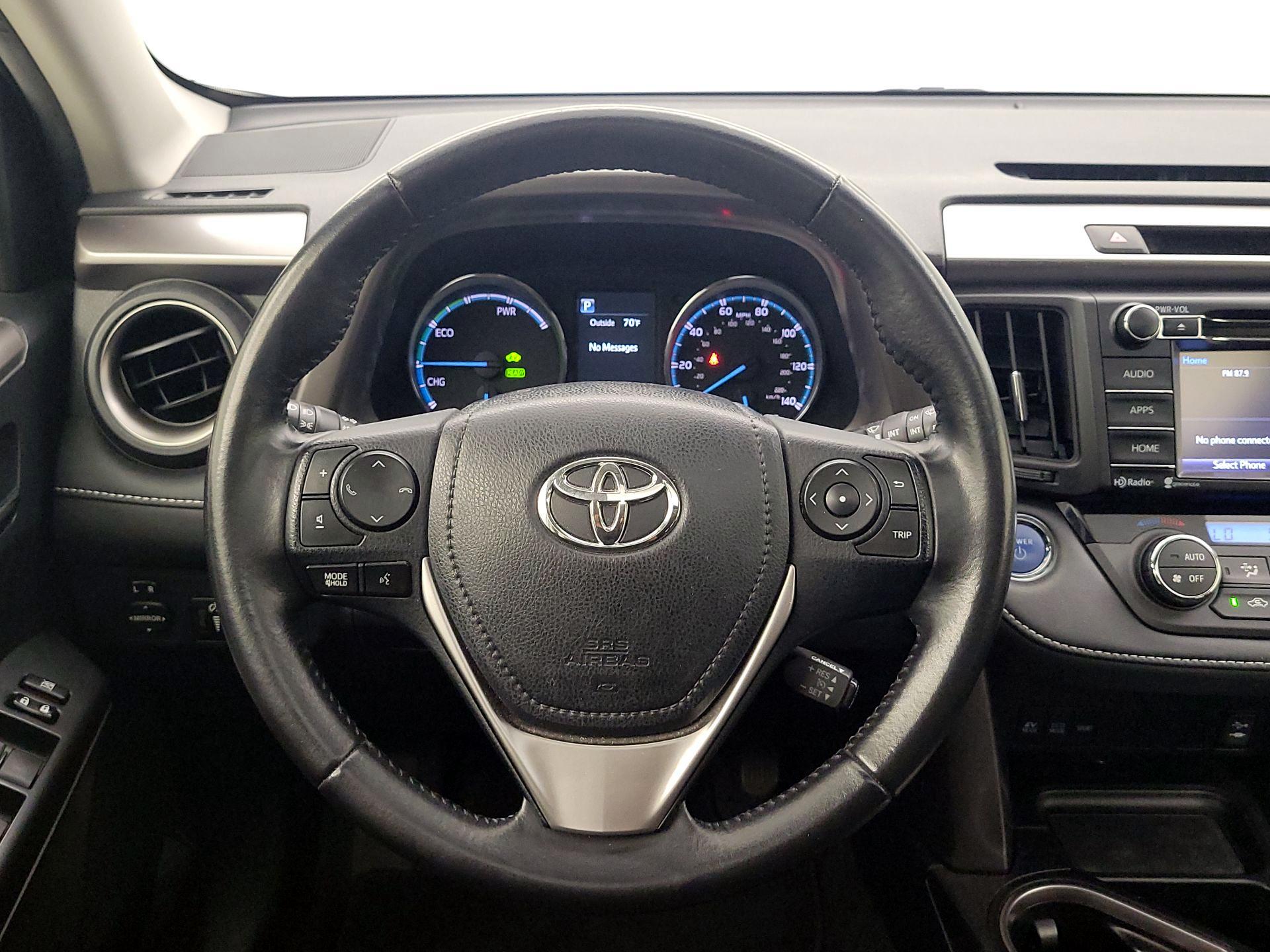 Thumbnail: 2016 Toyota RAV4 - 10