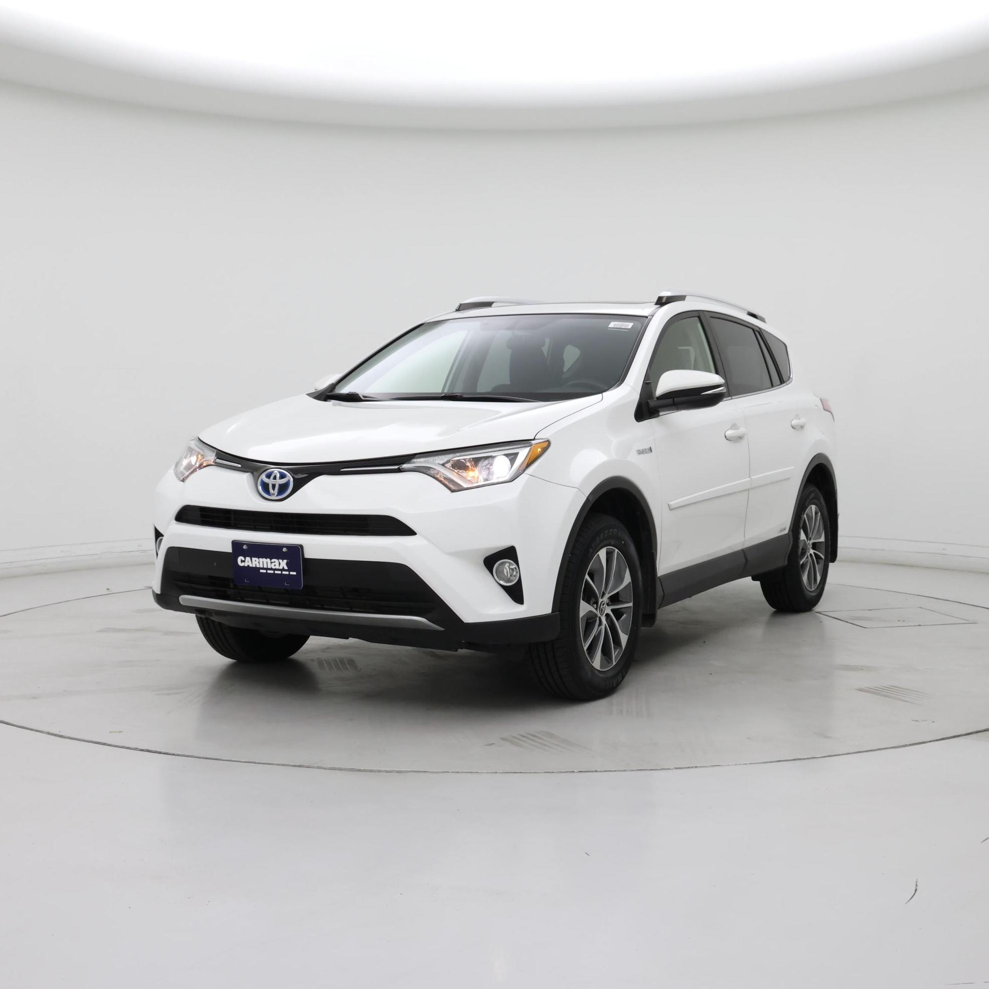 Thumbnail: 2016 Toyota RAV4 - 4