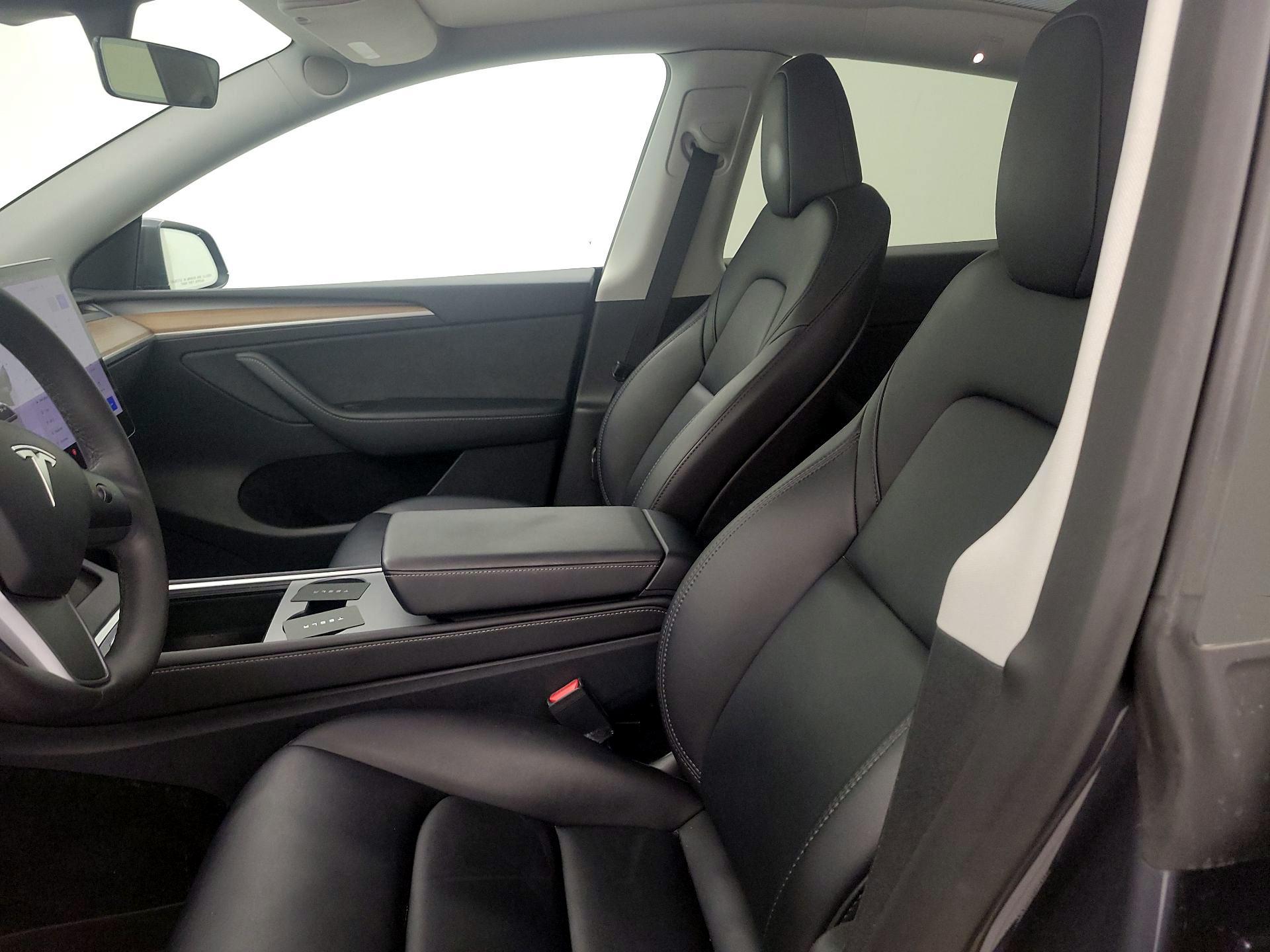Thumbnail: 2023 Tesla Model Y - 11